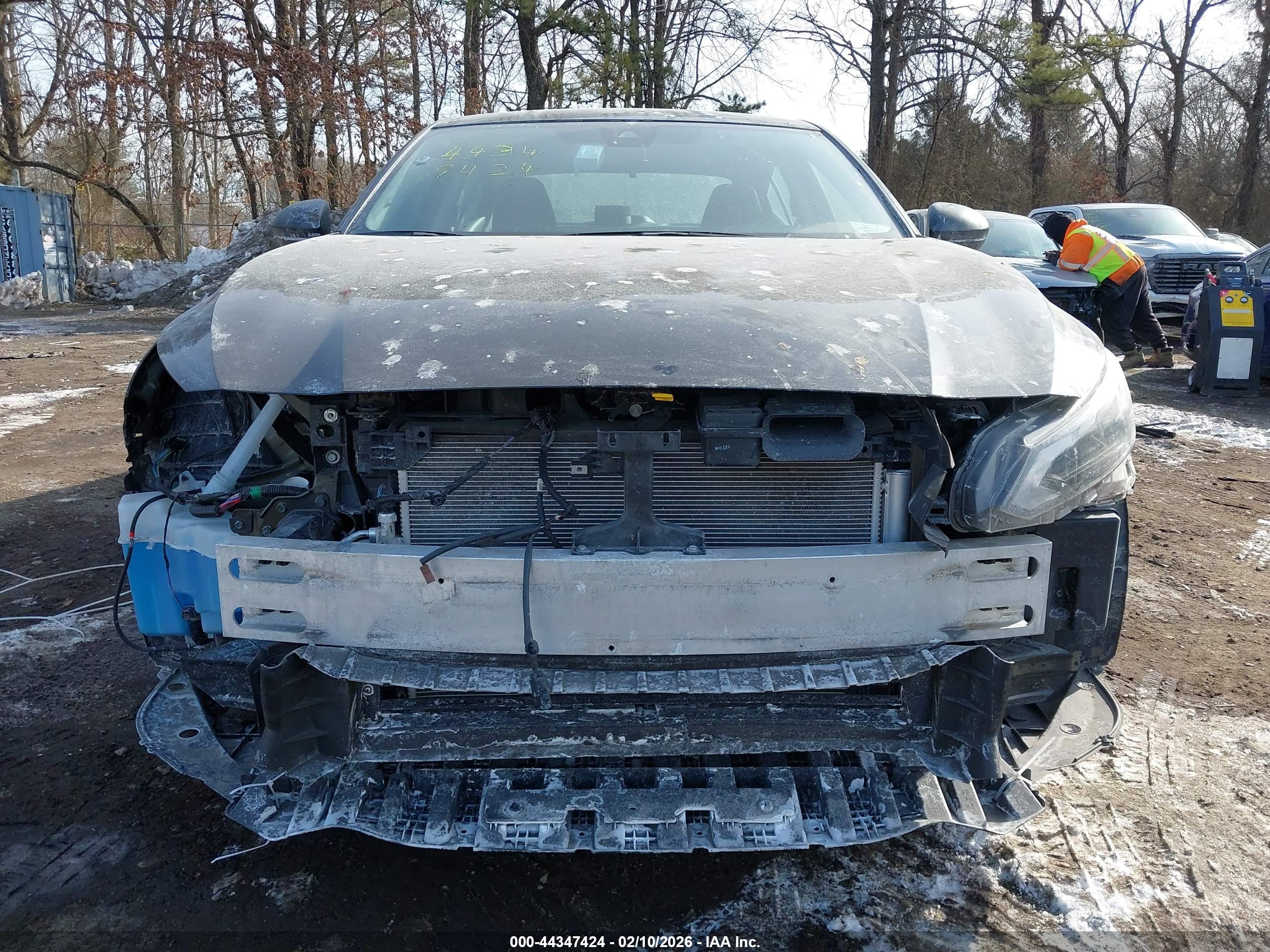 NISSAN ALTIMA image 6