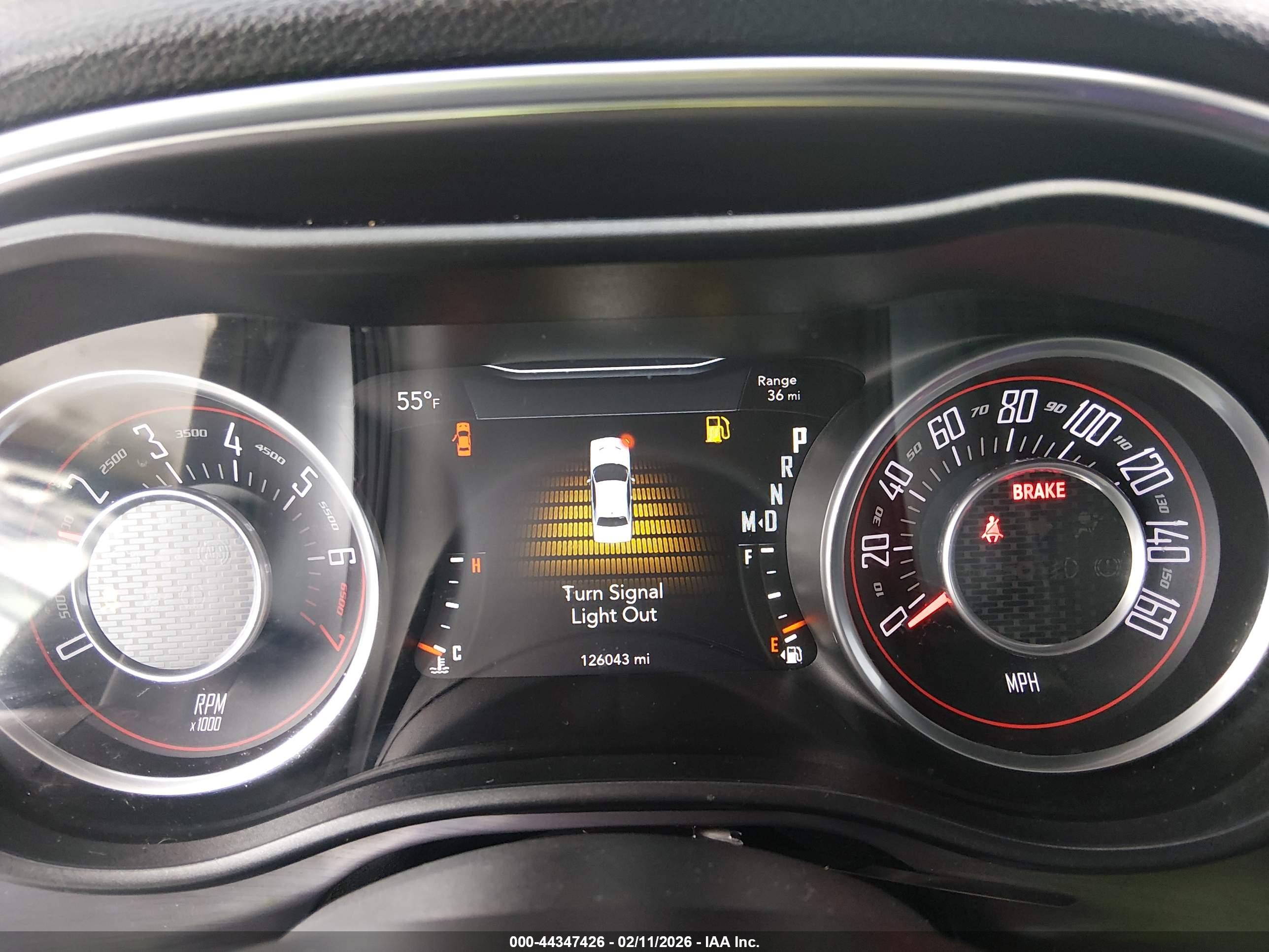 DODGE CHALLENGER image 7