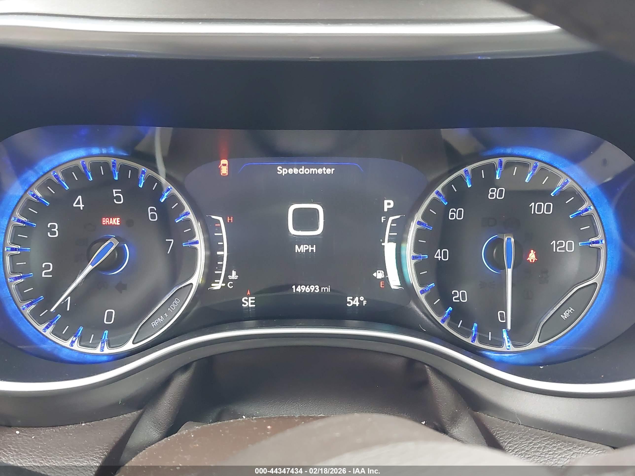 CHRYSLER PACIFICA image 7