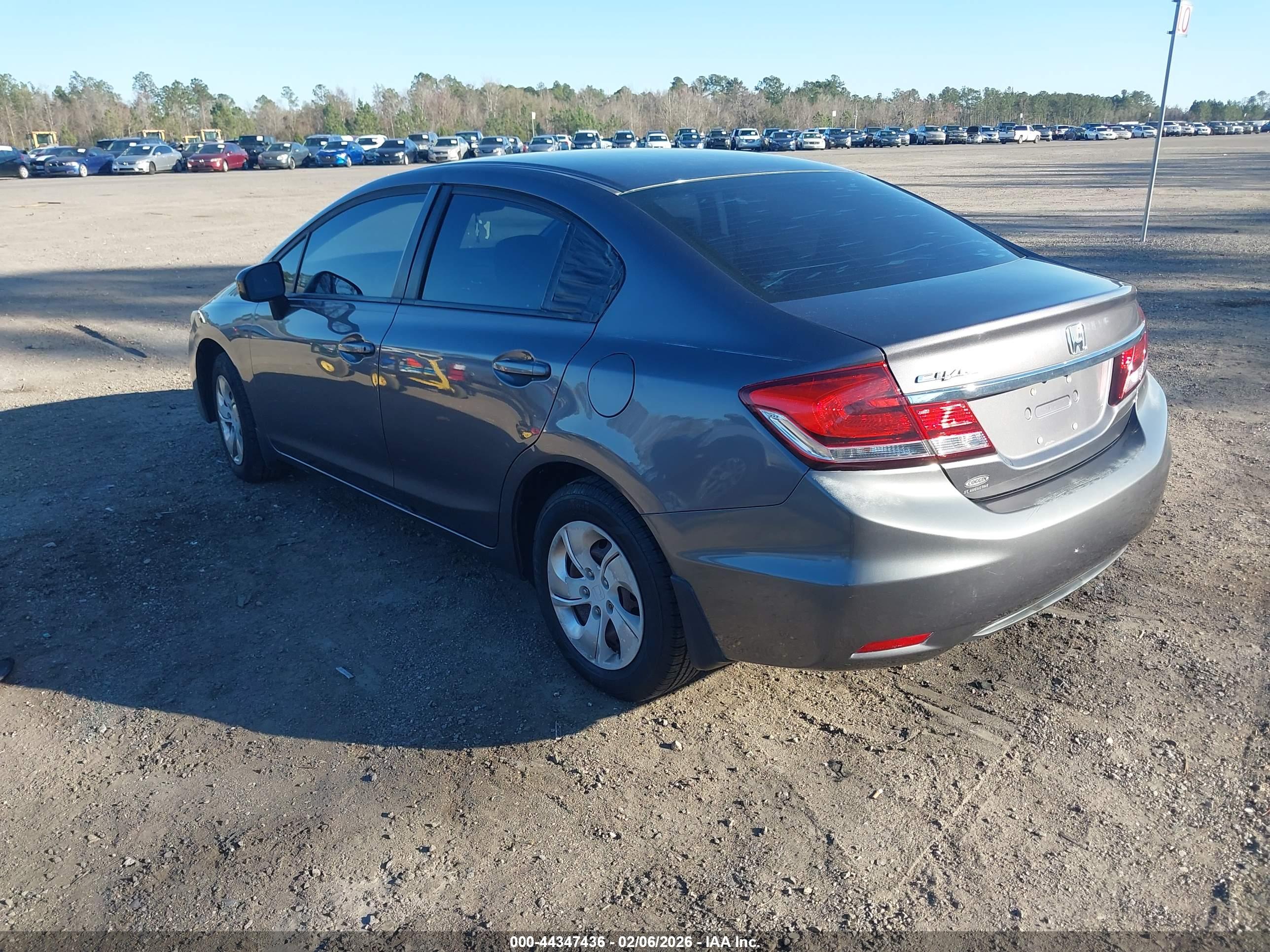 HONDA CIVIC image 3