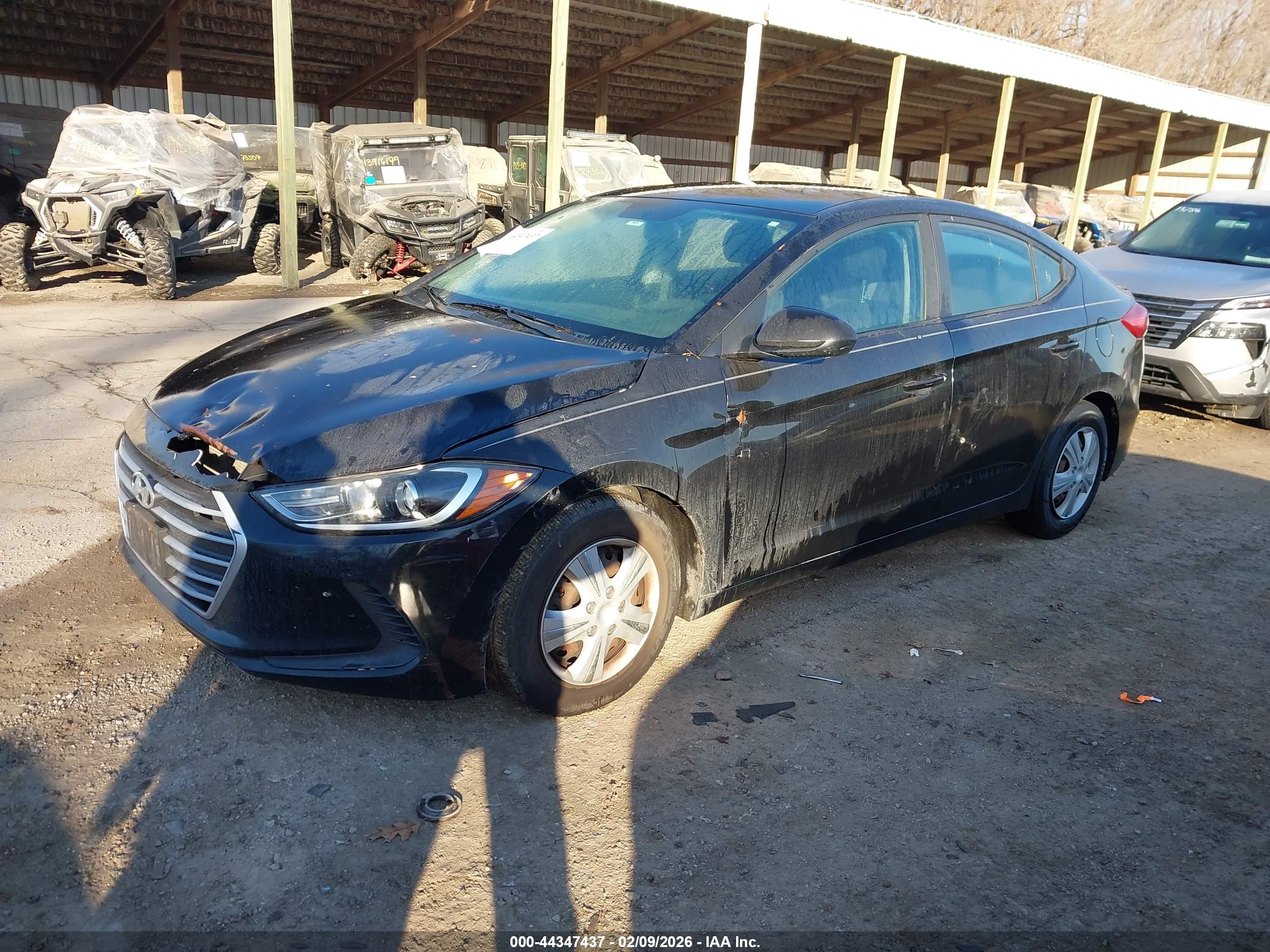 HYUNDAI ELANTRA image 2
