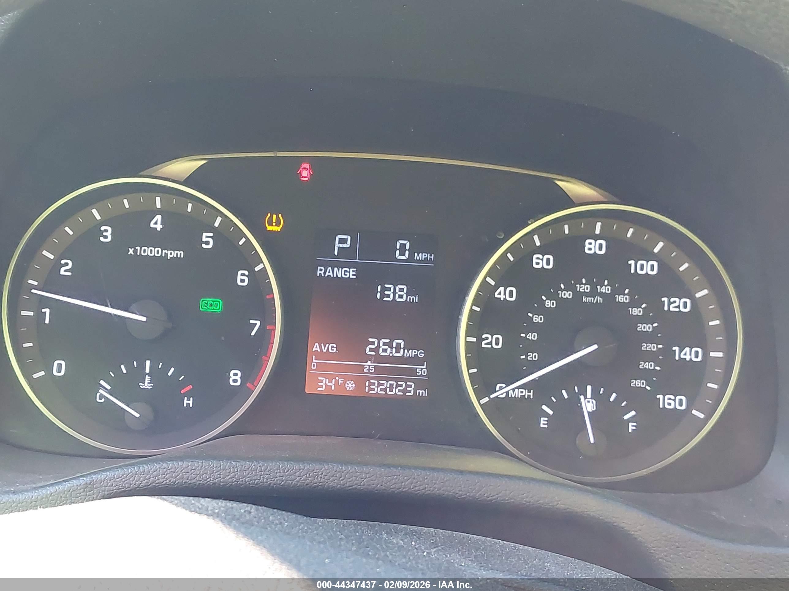 HYUNDAI ELANTRA image 7