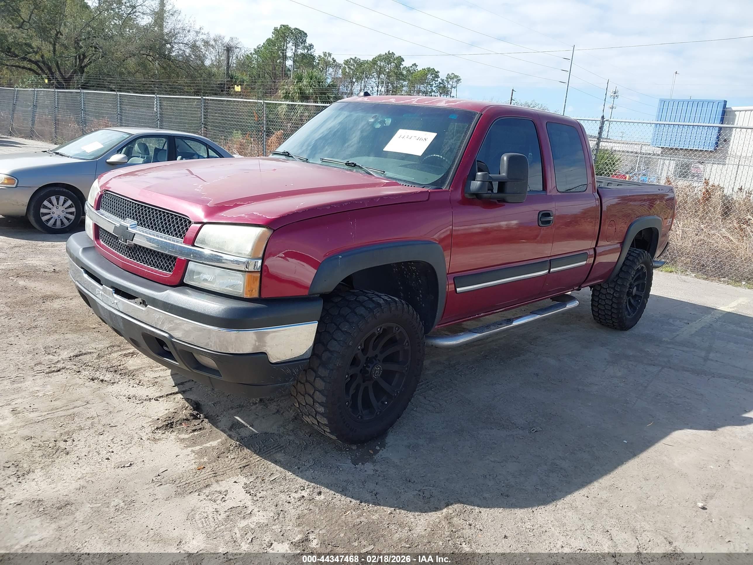 CHEVROLET SILVERADO image 2