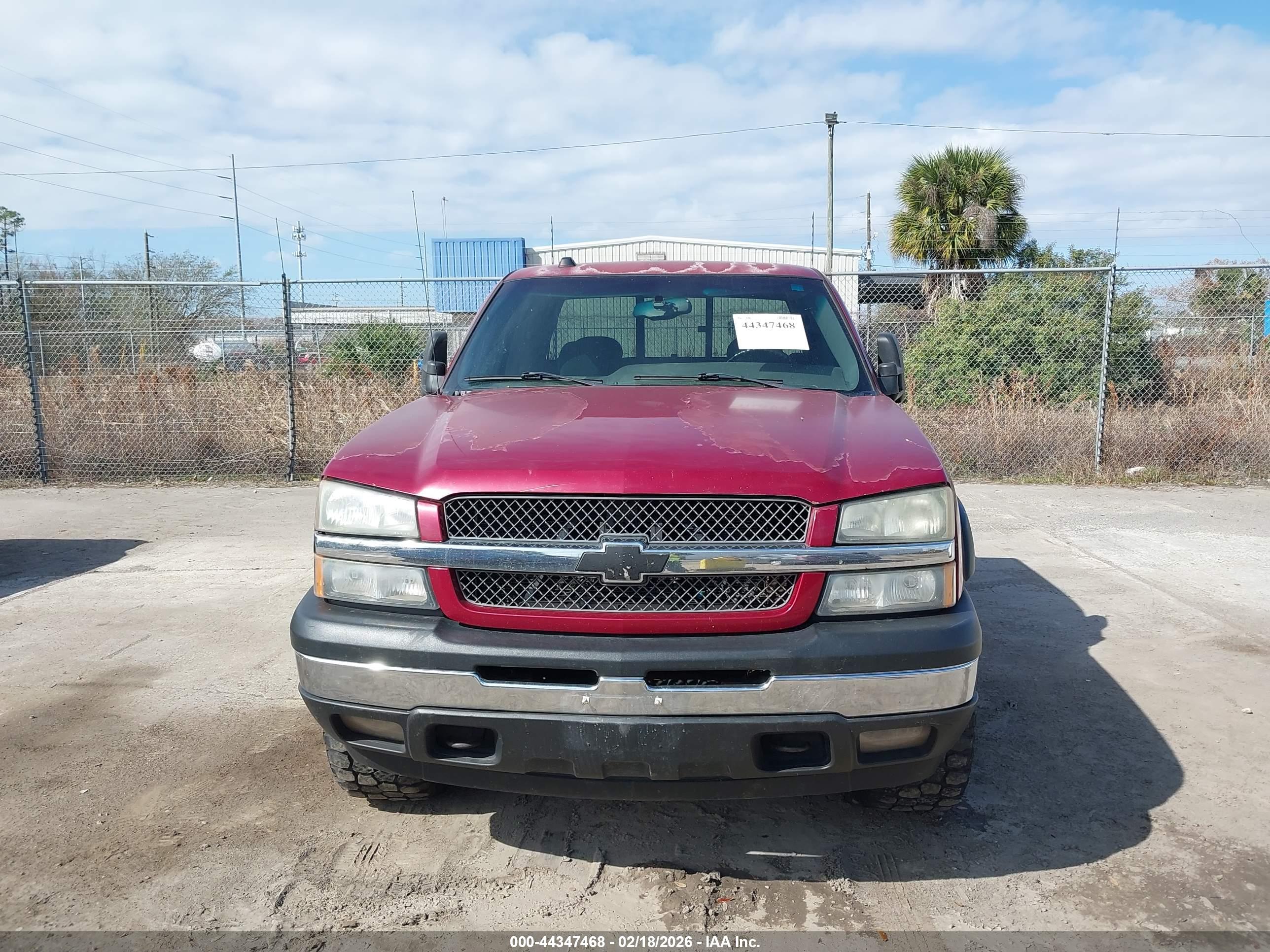 CHEVROLET SILVERADO image 6