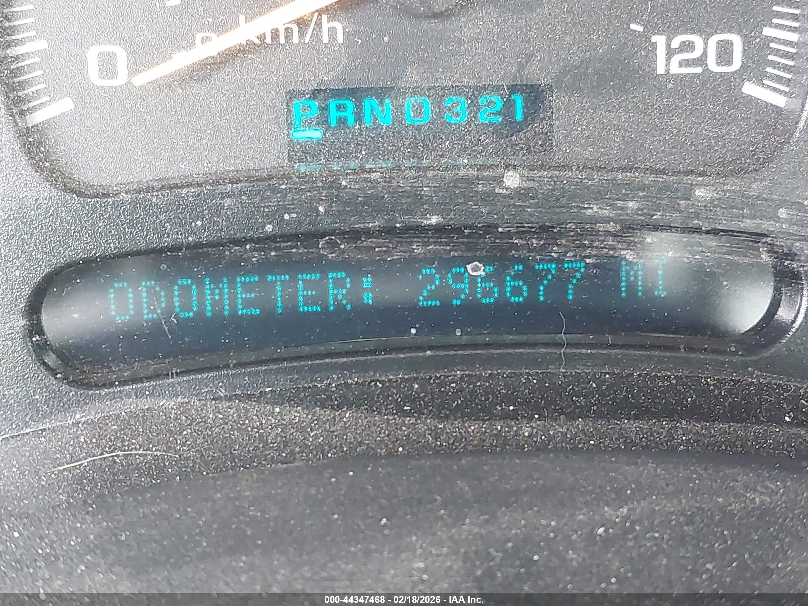 CHEVROLET SILVERADO image 7