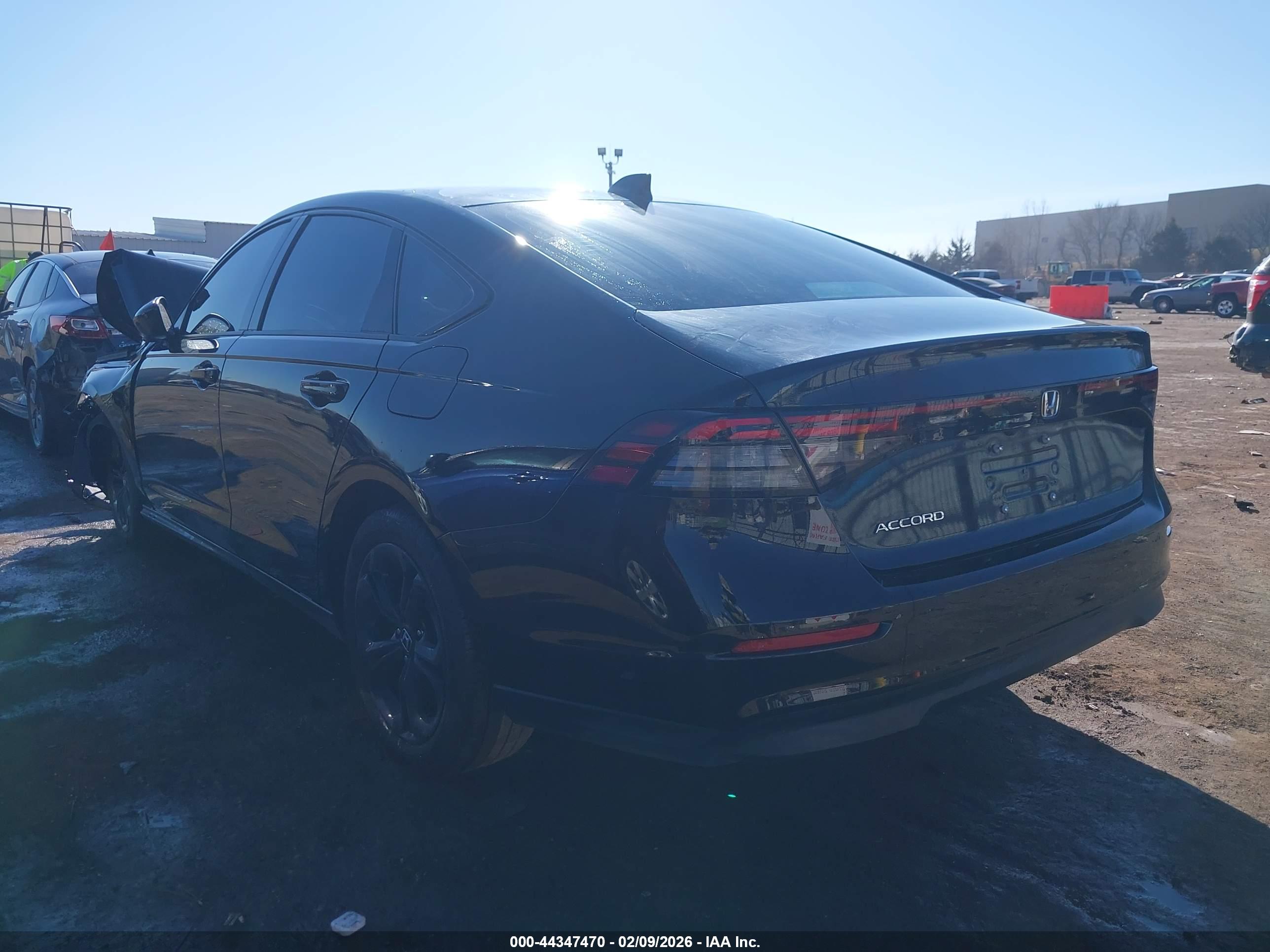 HONDA ACCORD image 3