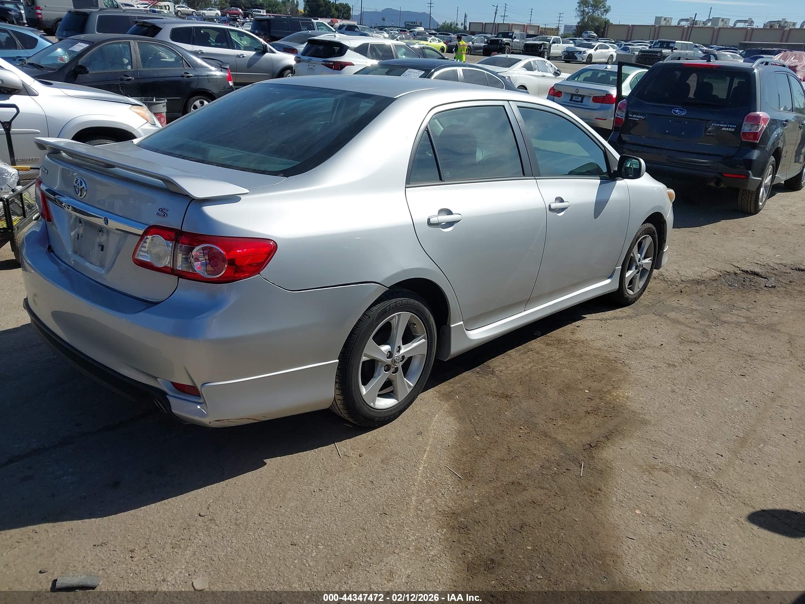 TOYOTA COROLLA image 4