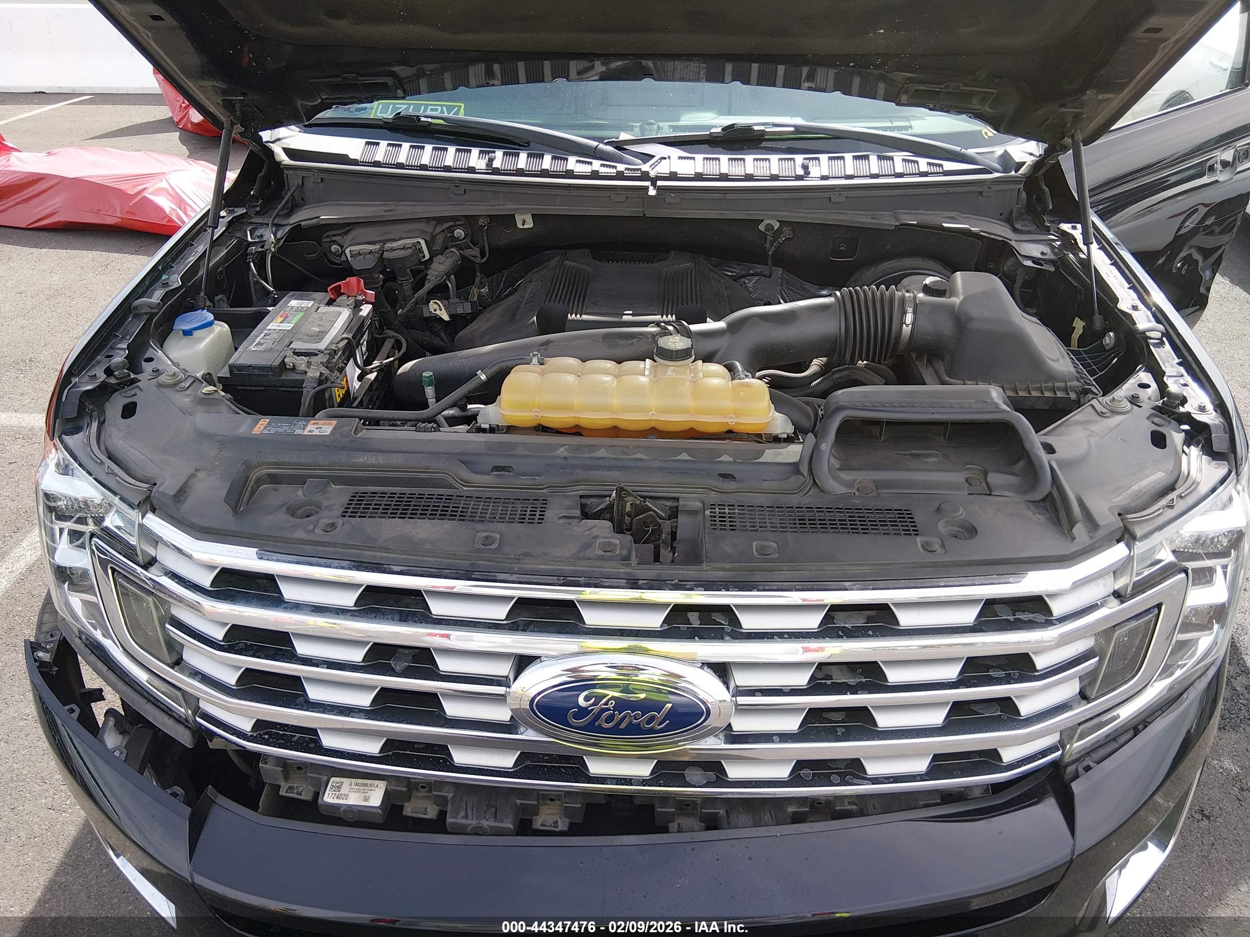 FORD EXPEDITION image 10