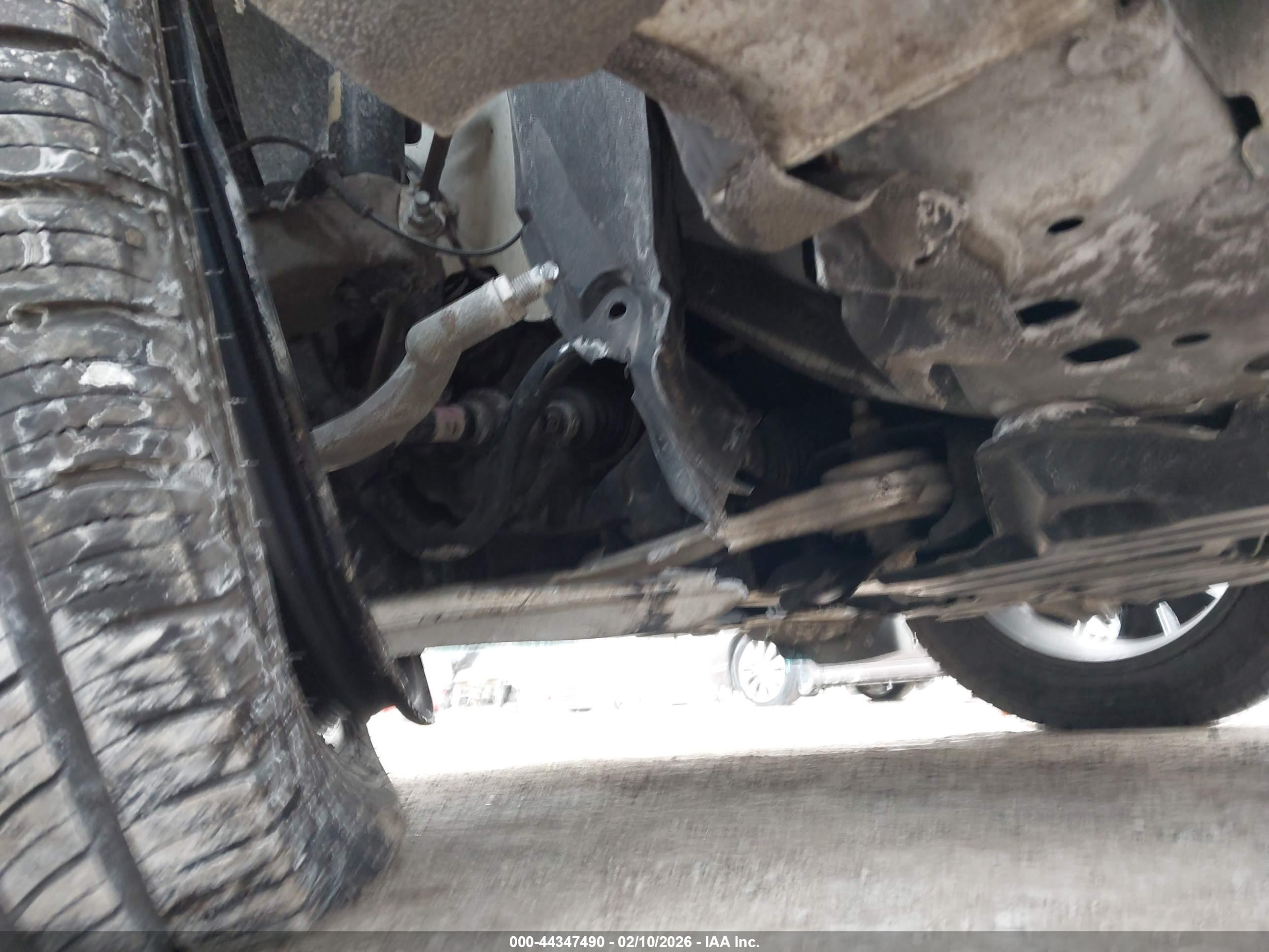 NISSAN ROGUE image 6
