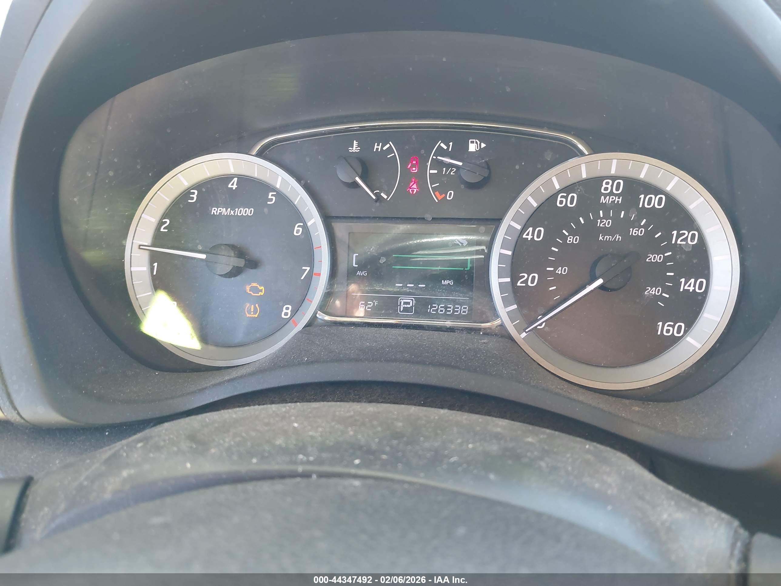 NISSAN SENTRA image 7