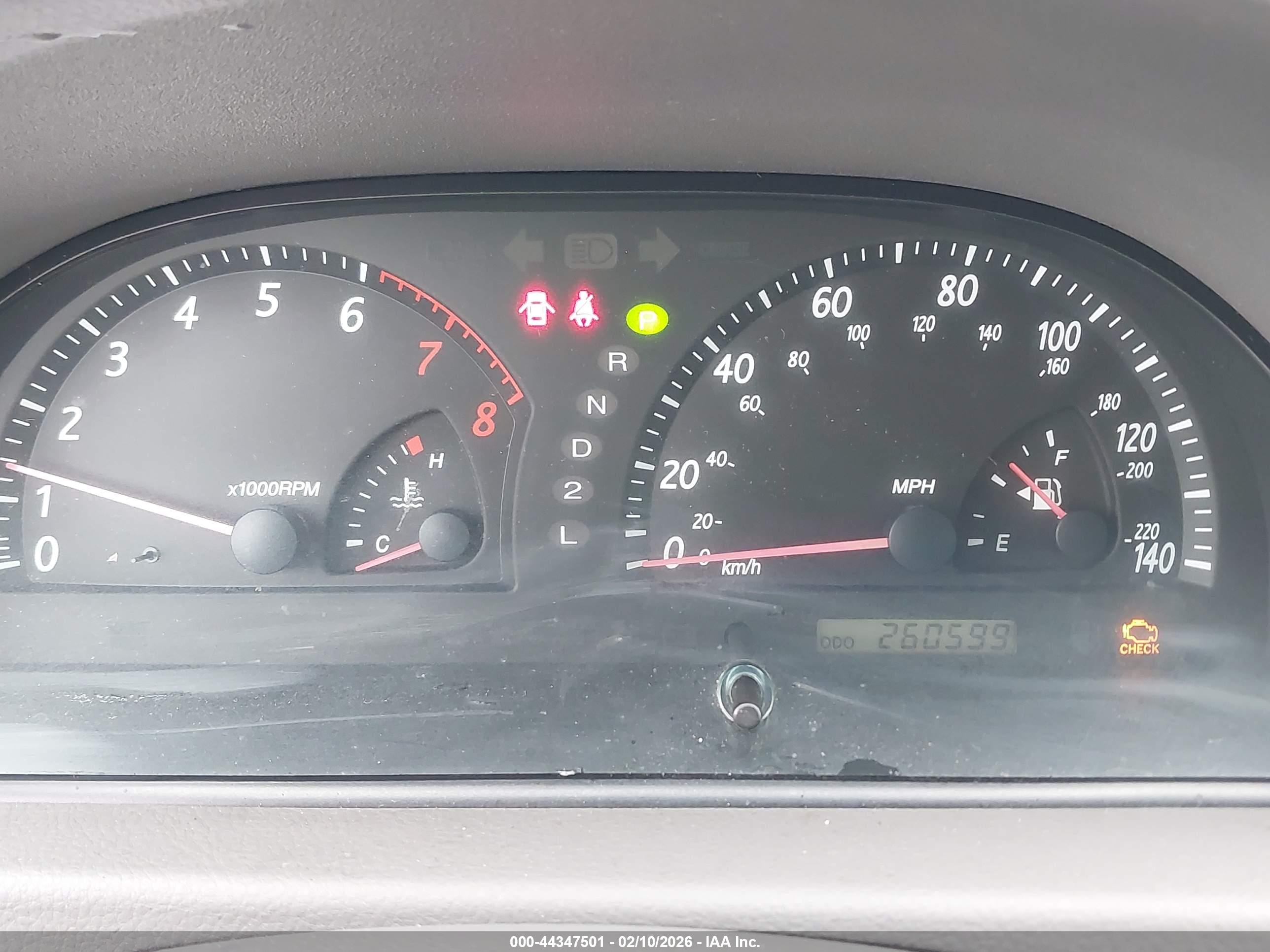 TOYOTA CAMRY image 7