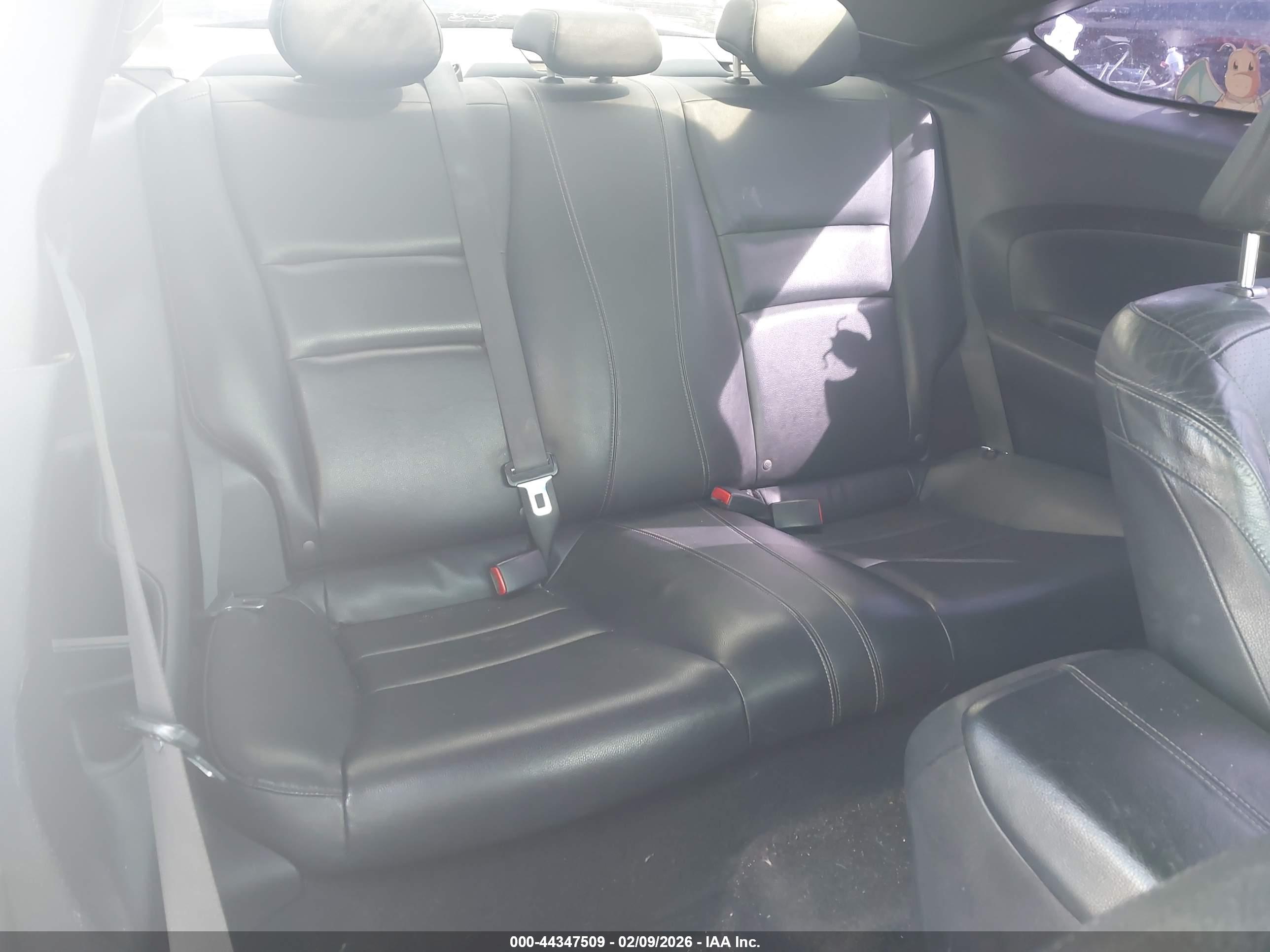 HONDA ACCORD image 8