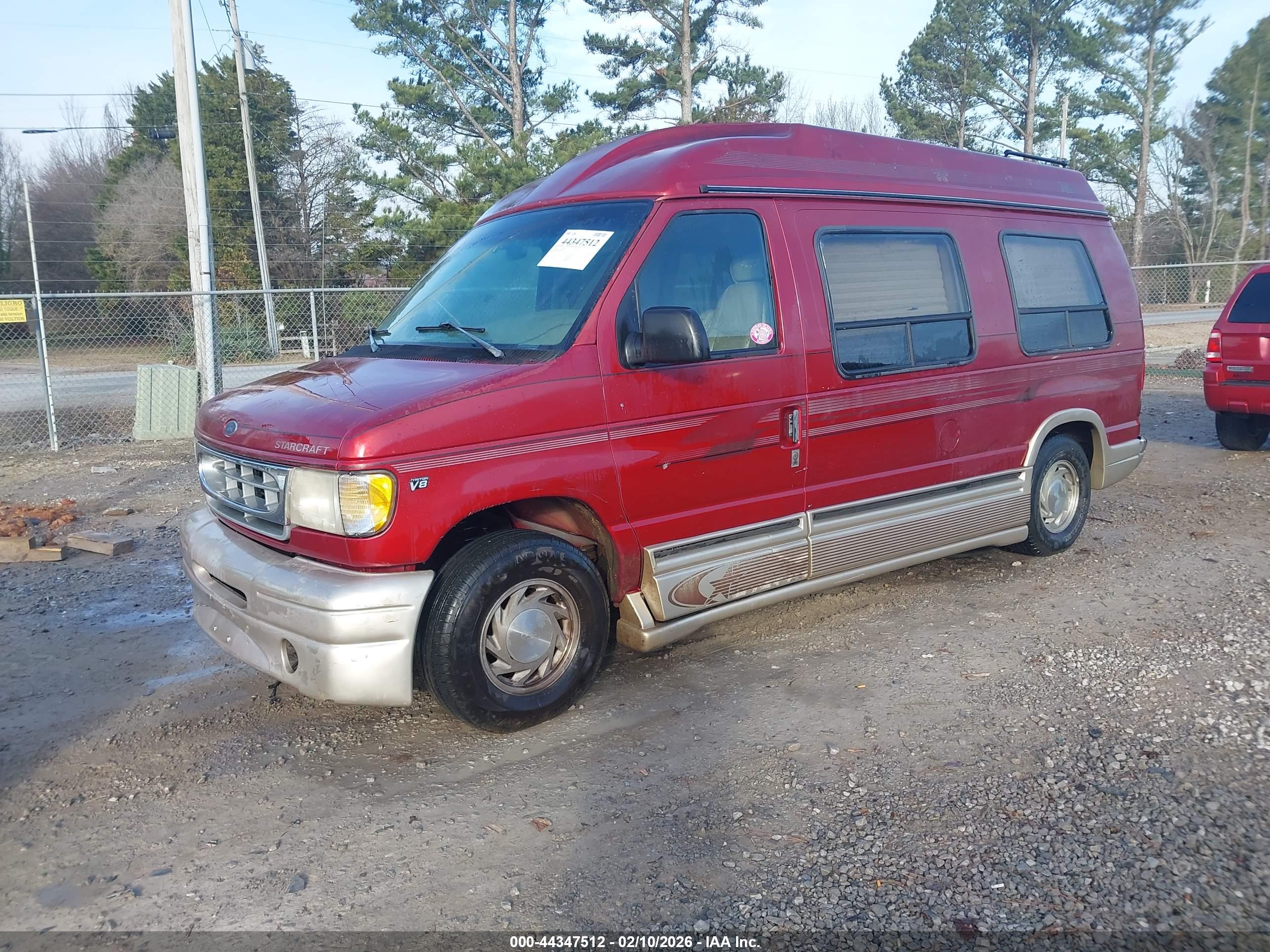 FORD E-150 image 2