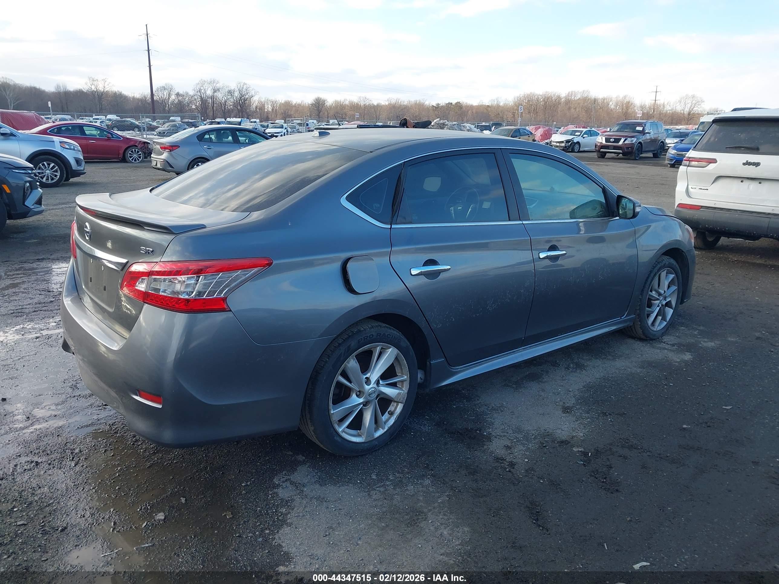 NISSAN SENTRA image 4