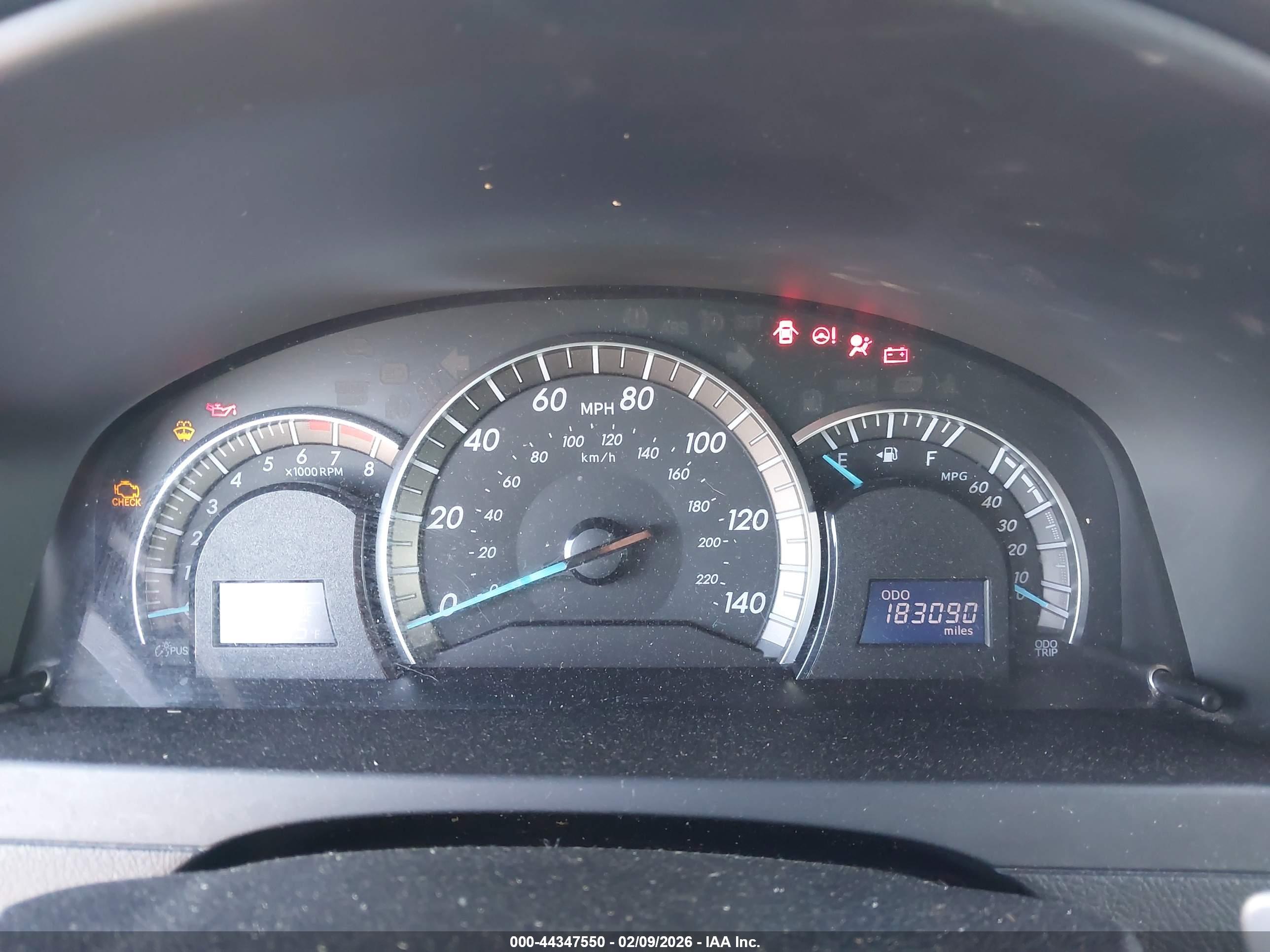 TOYOTA CAMRY image 7