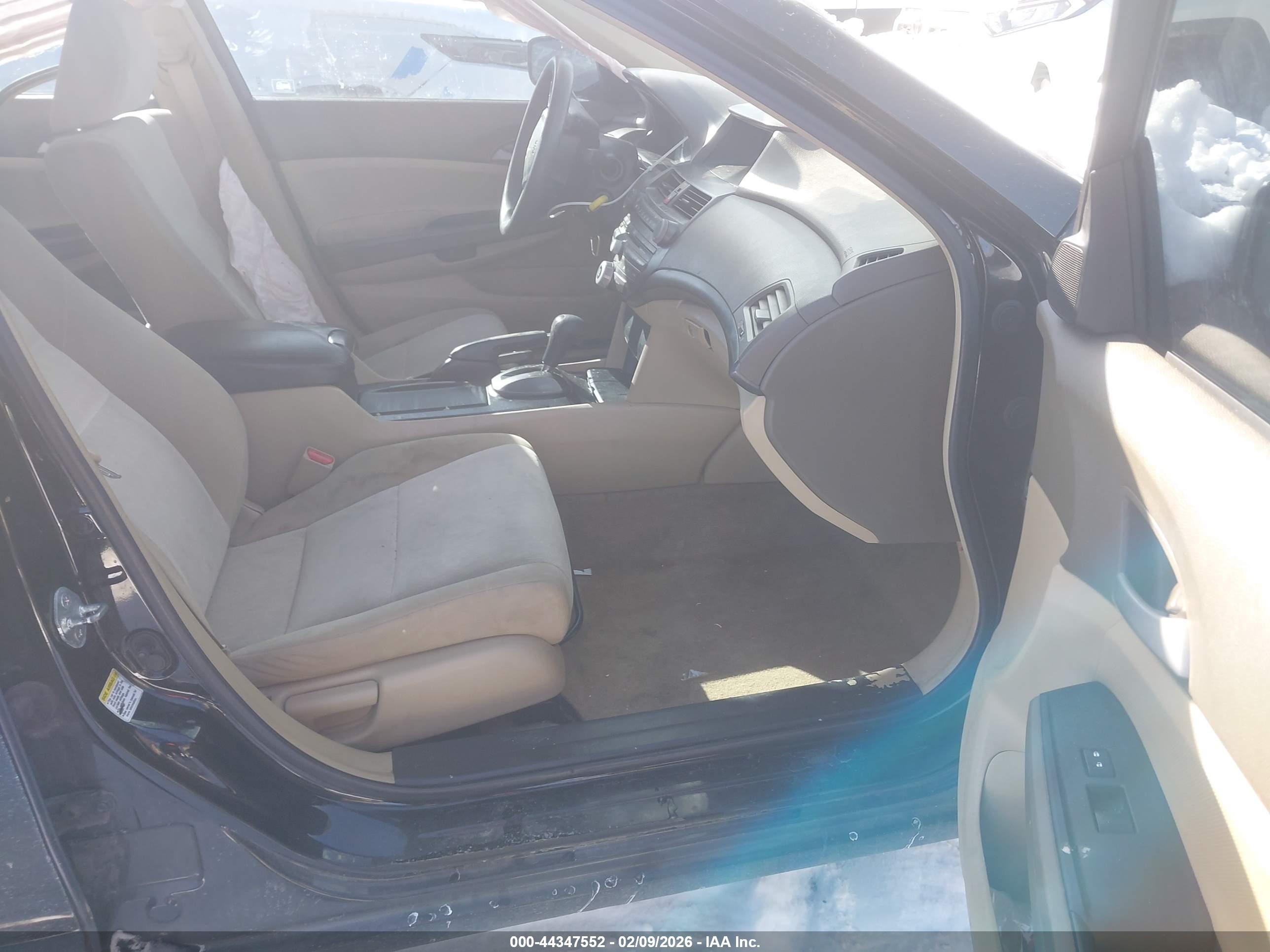 HONDA ACCORD image 5