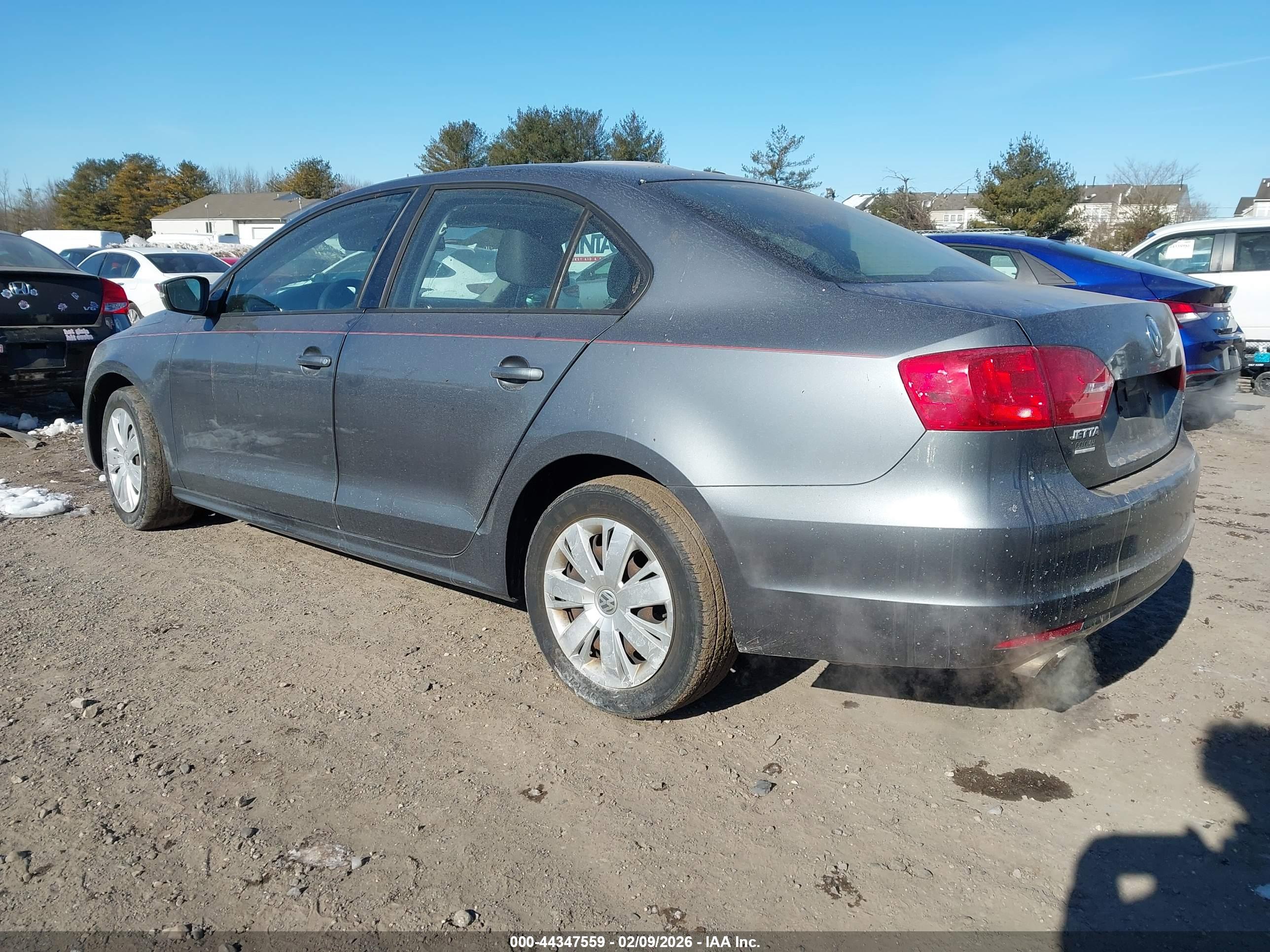 VOLKSWAGEN JETTA image 3