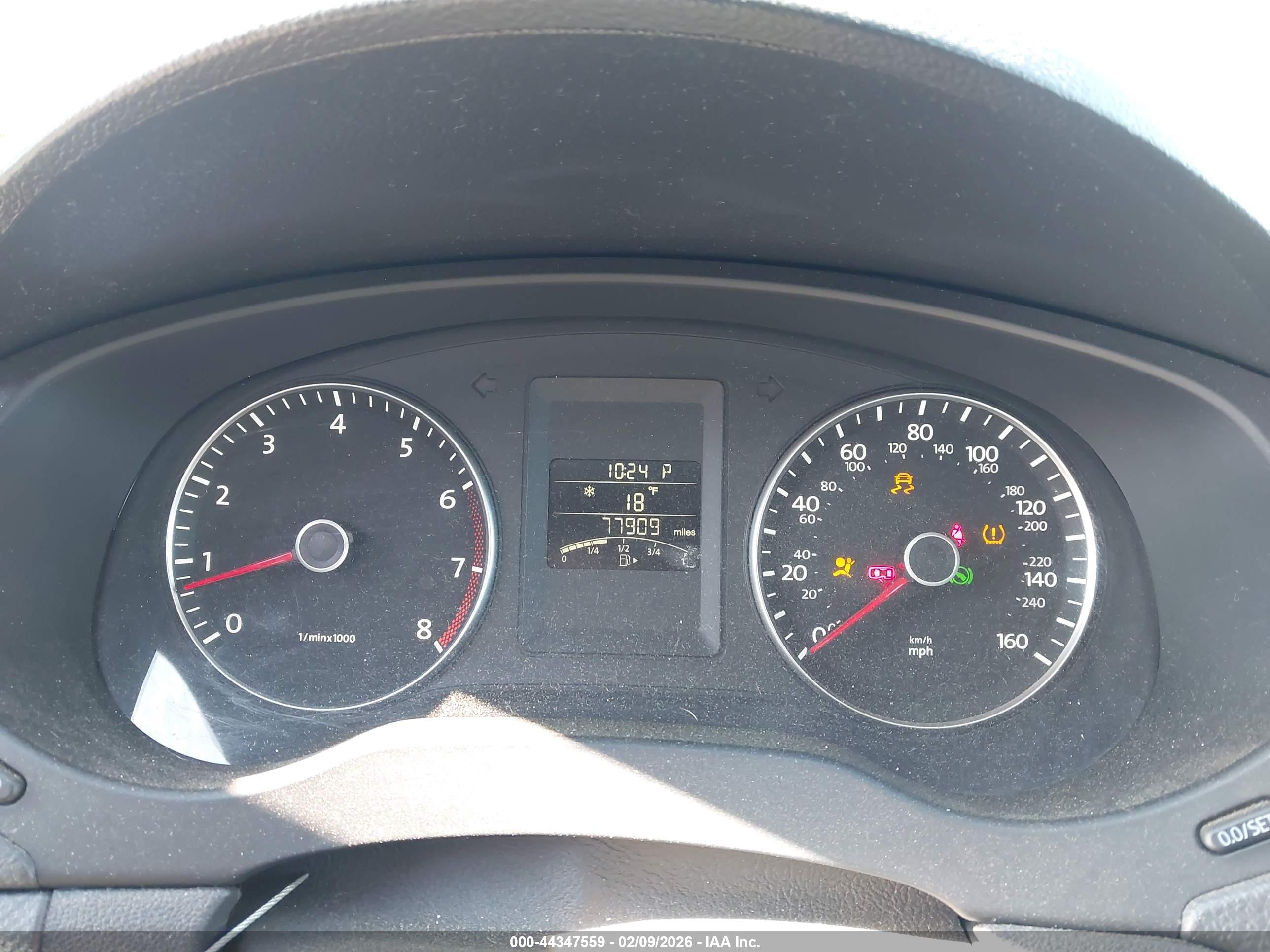 VOLKSWAGEN JETTA image 7