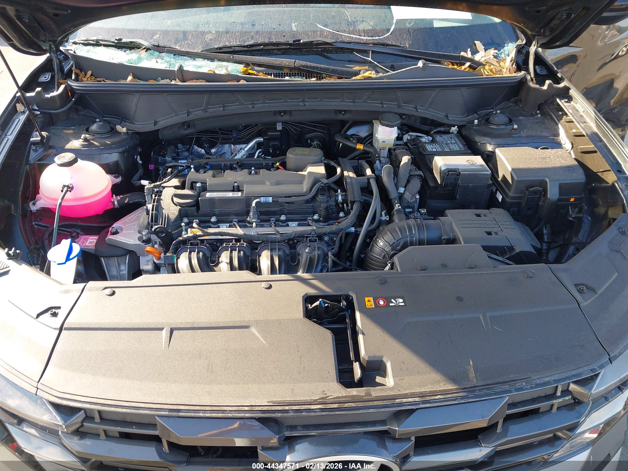 HYUNDAI TUCSON image 10