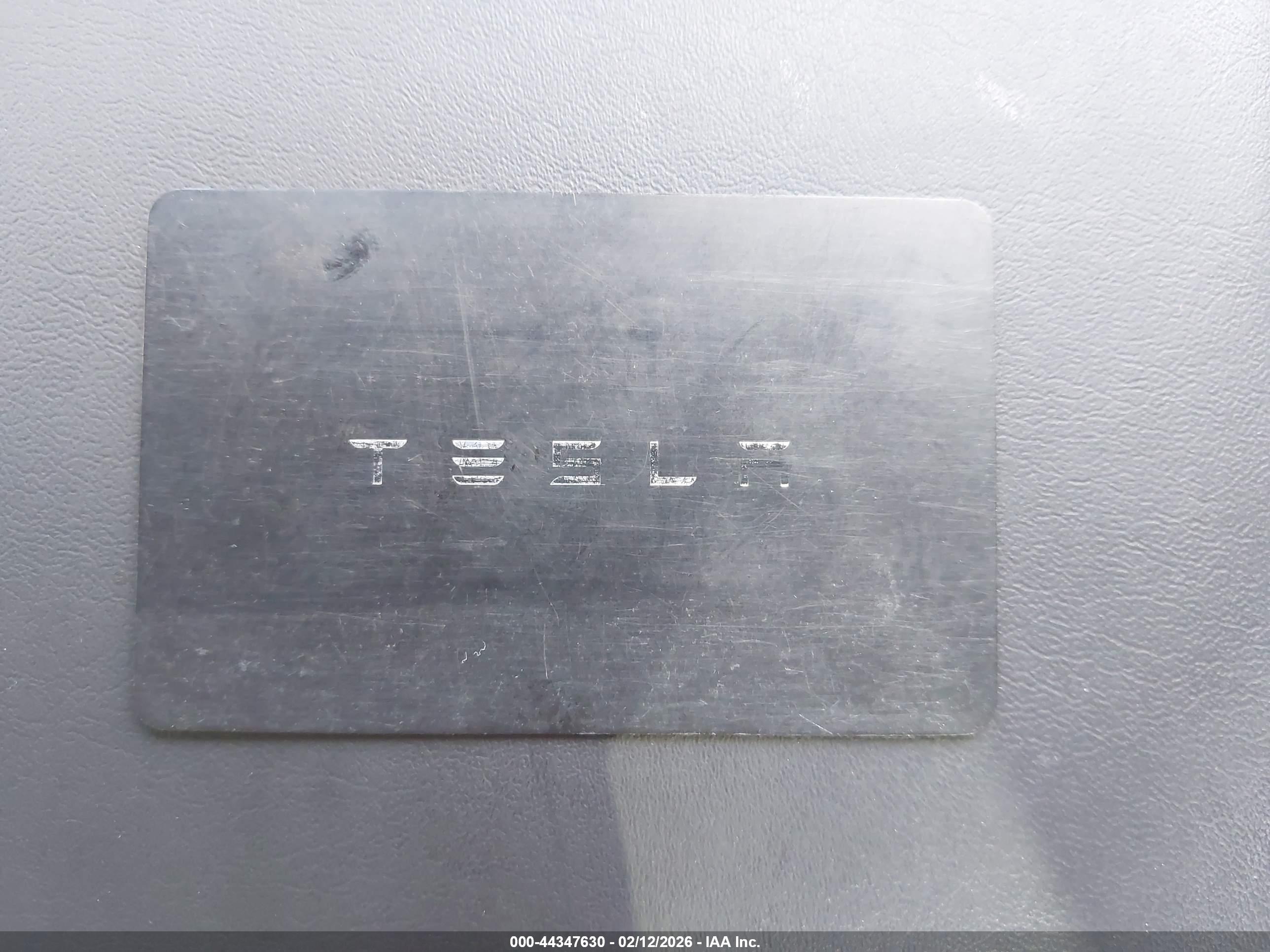 TESLA MODEL image 11