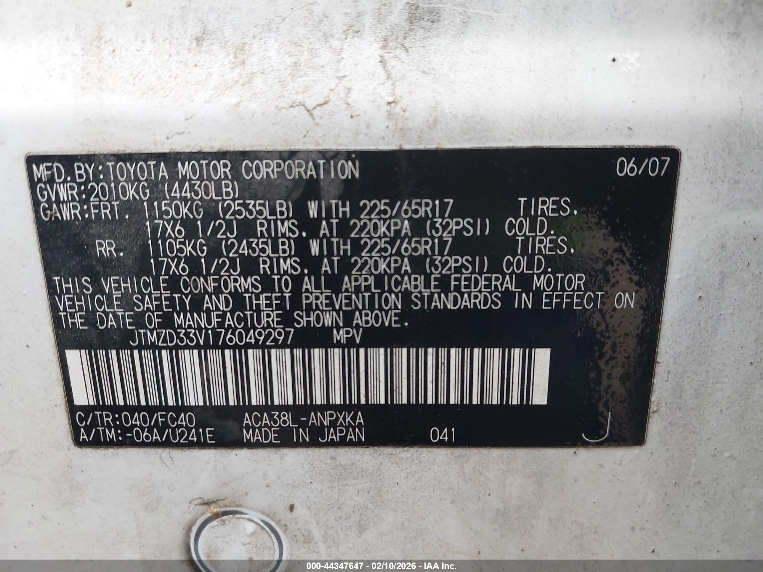 TOYOTA RAV4 image 9
