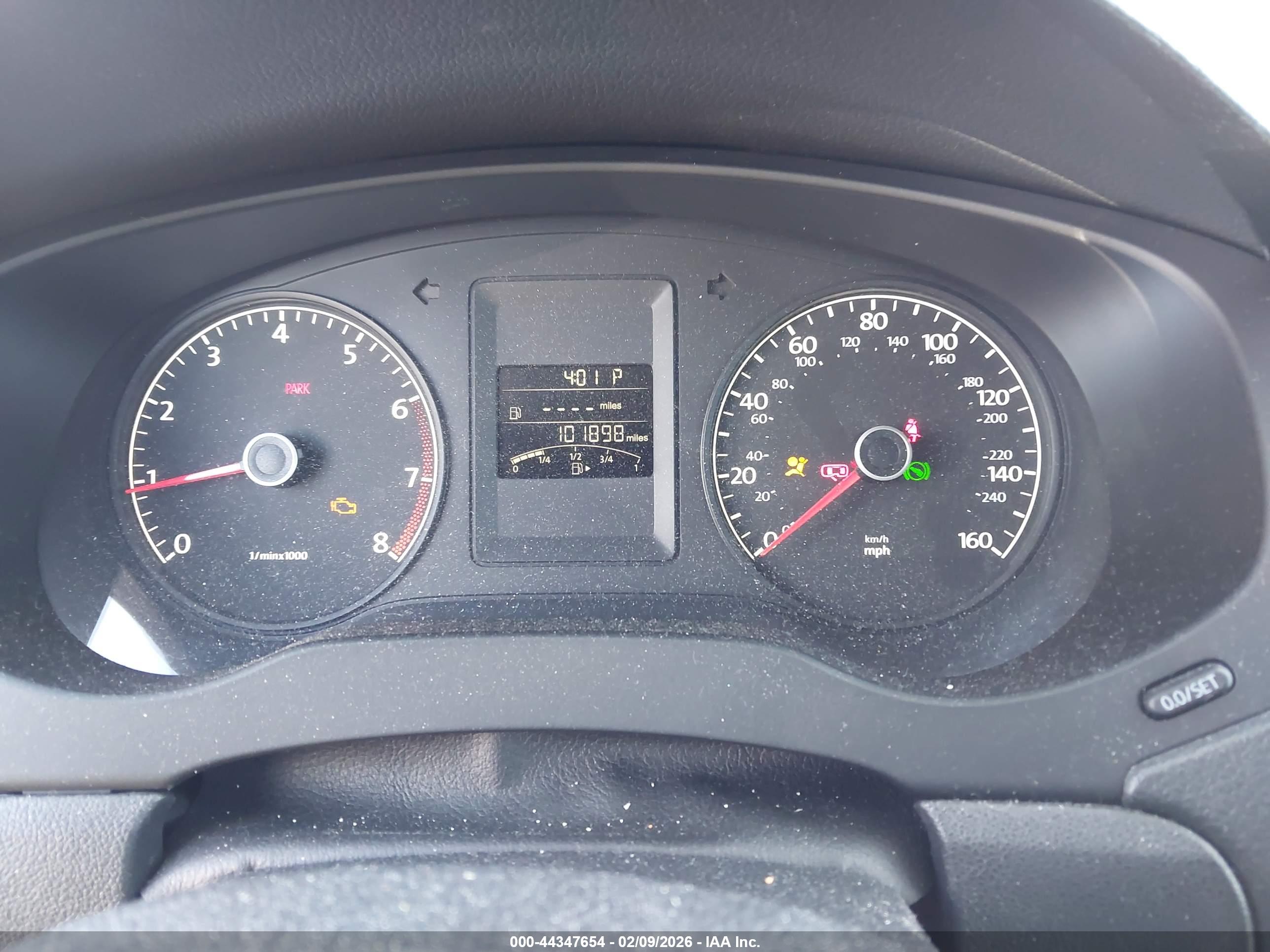 VOLKSWAGEN JETTA image 7