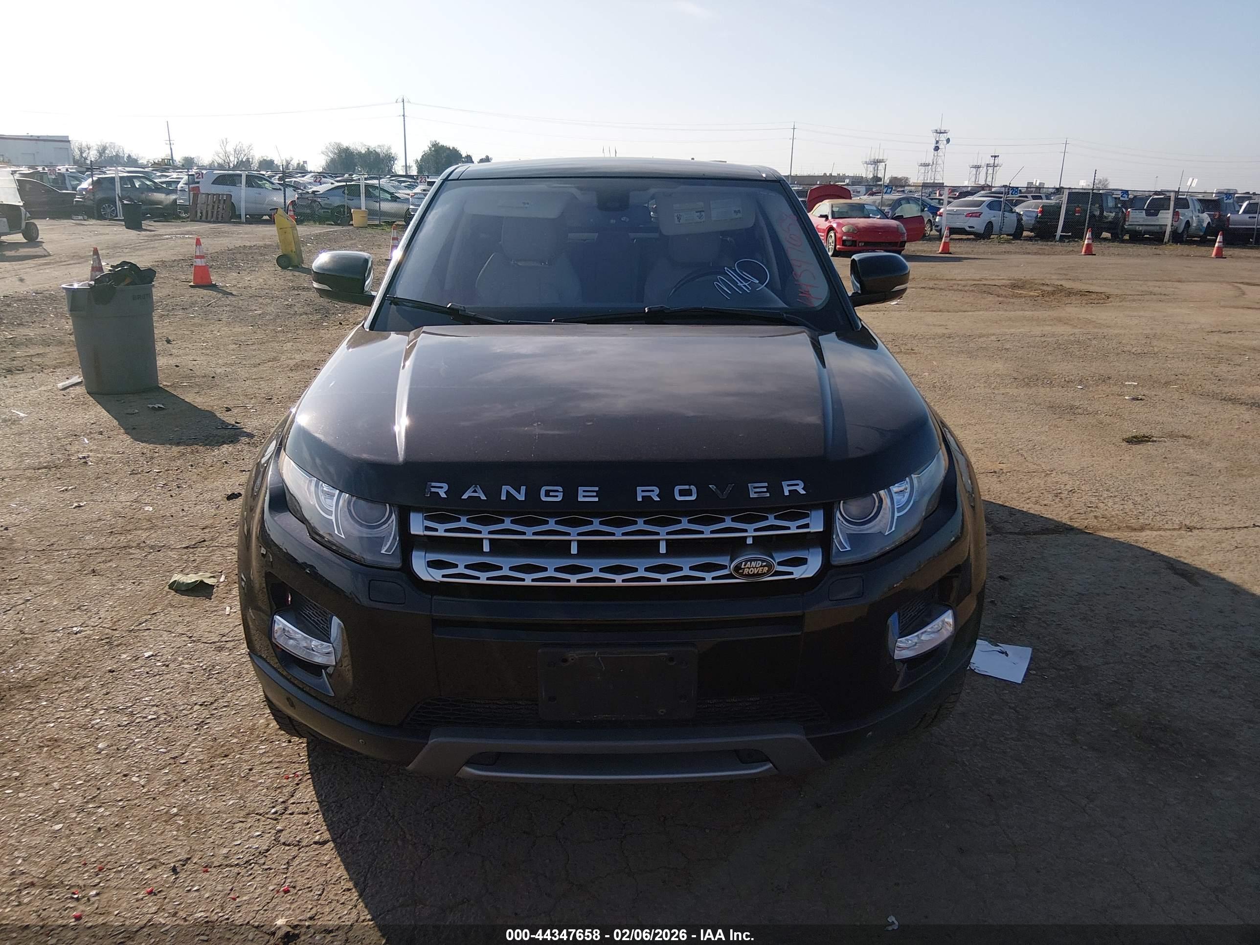 LAND ROVER image 6