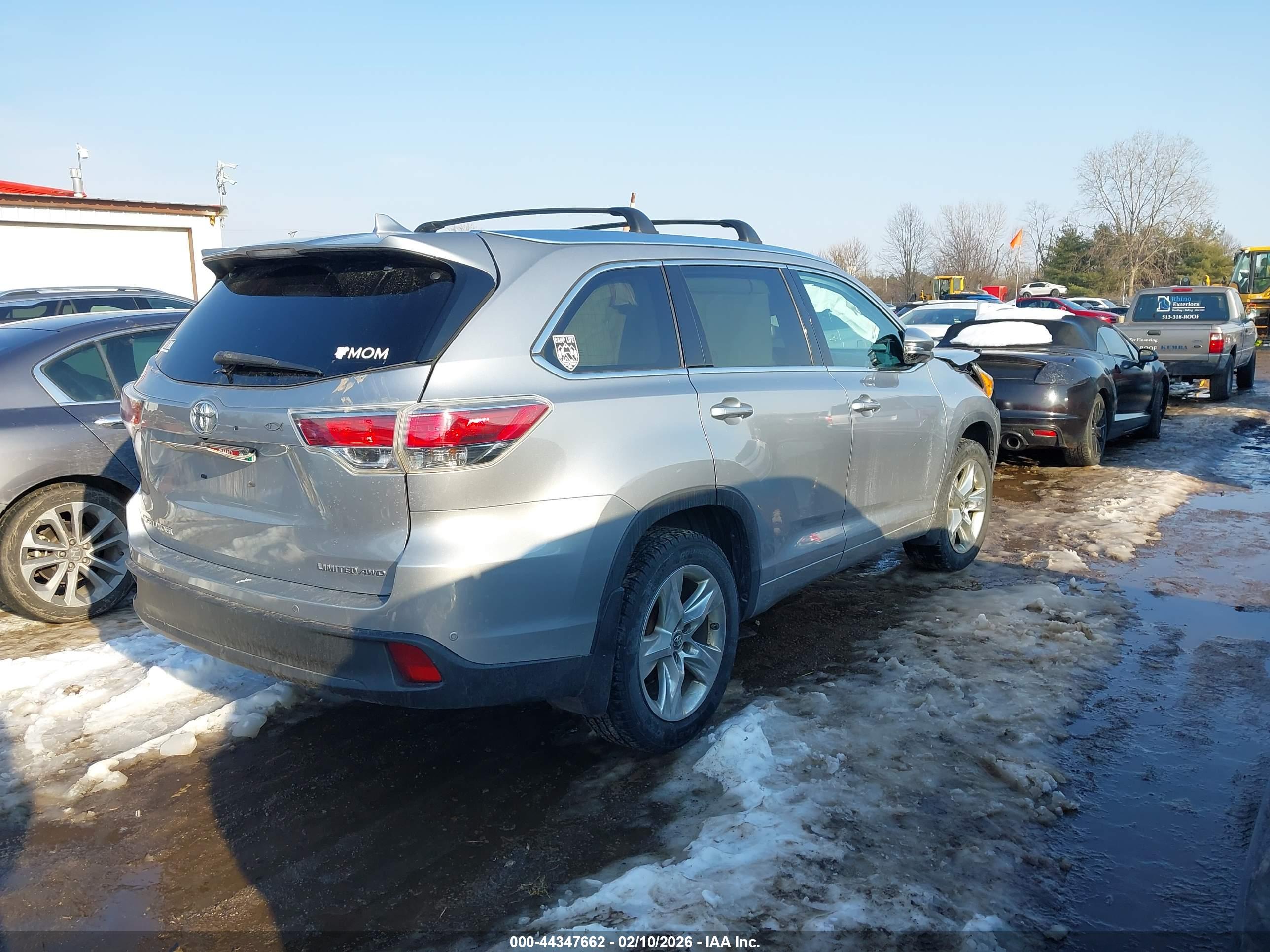 TOYOTA HIGHLANDER image 4
