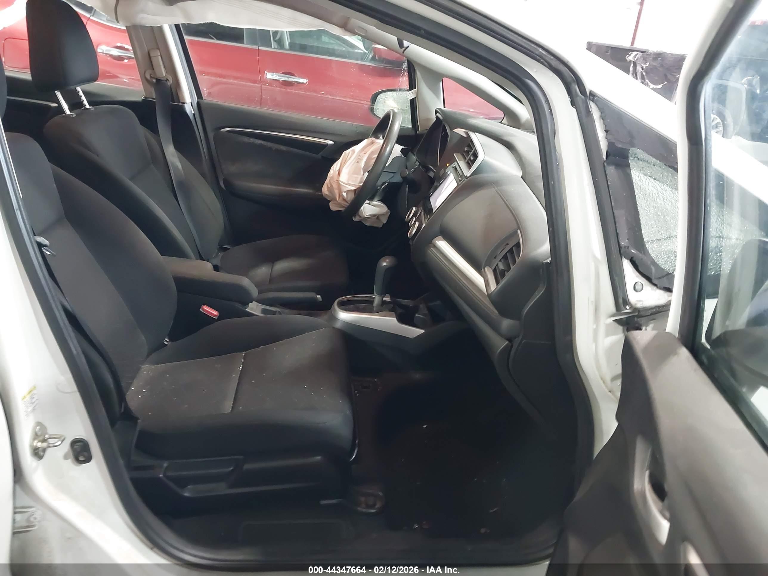 HONDA FIT image 5