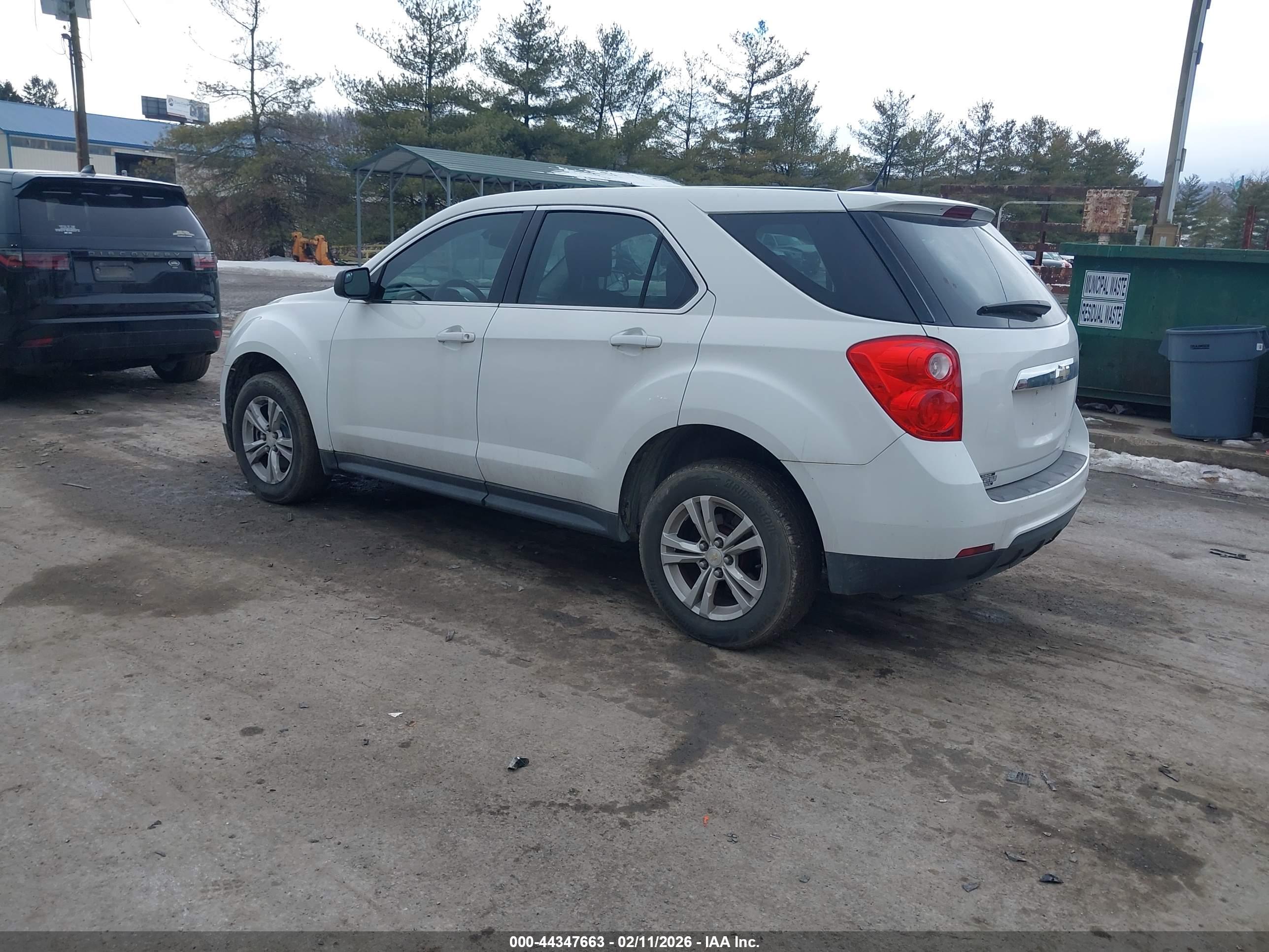 CHEVROLET EQUINOX image 3