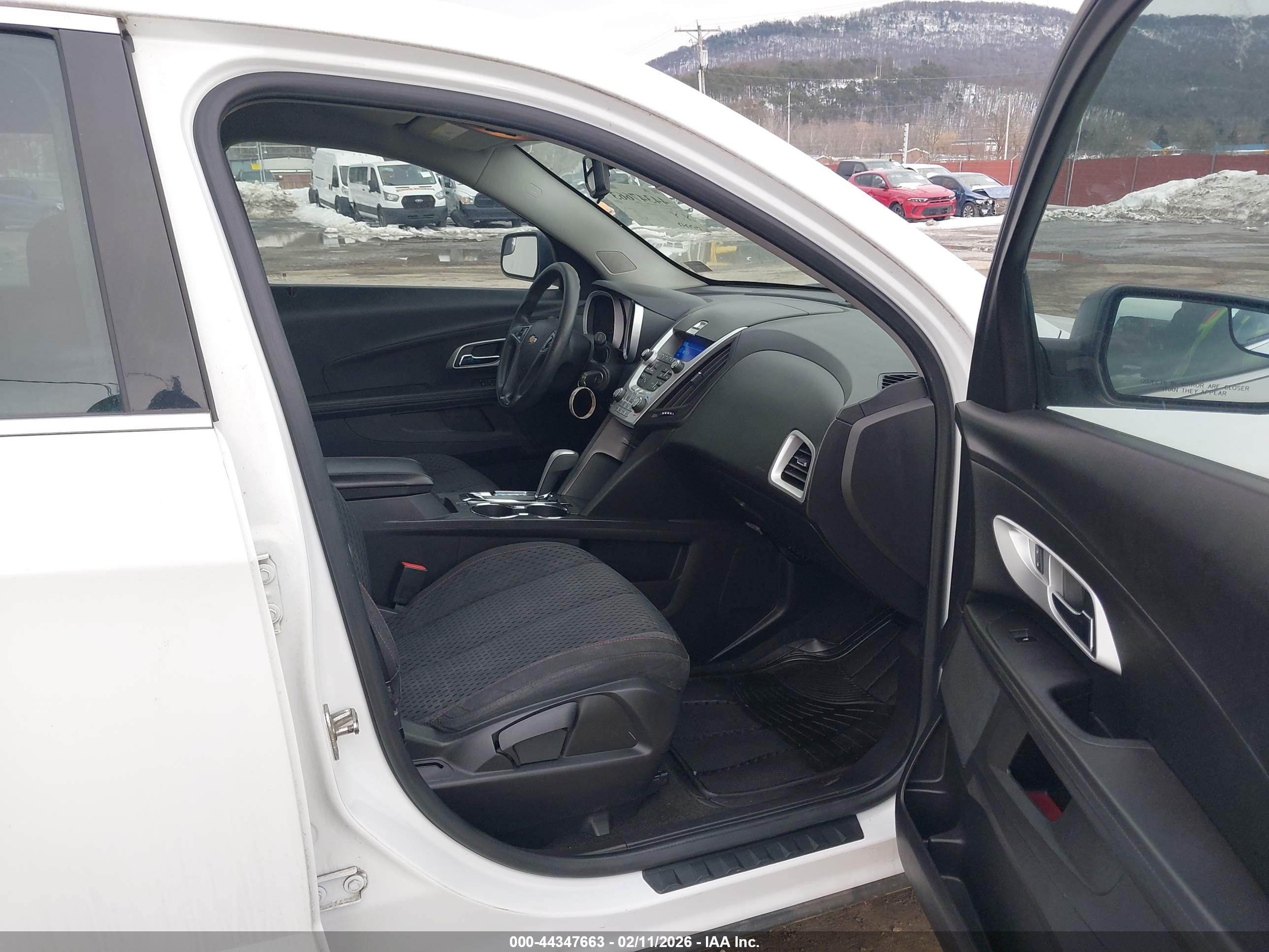 CHEVROLET EQUINOX image 5