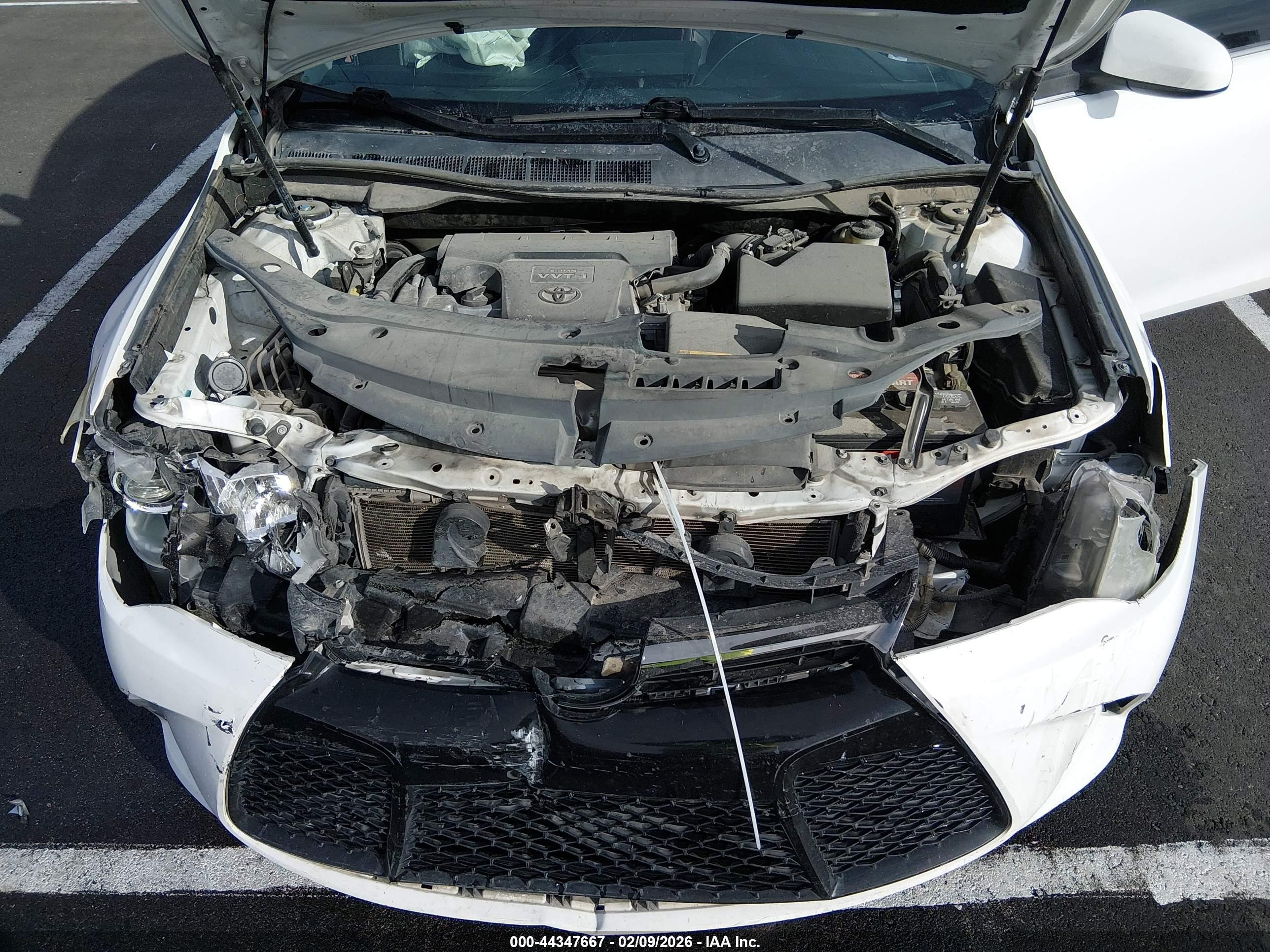 TOYOTA CAMRY image 10