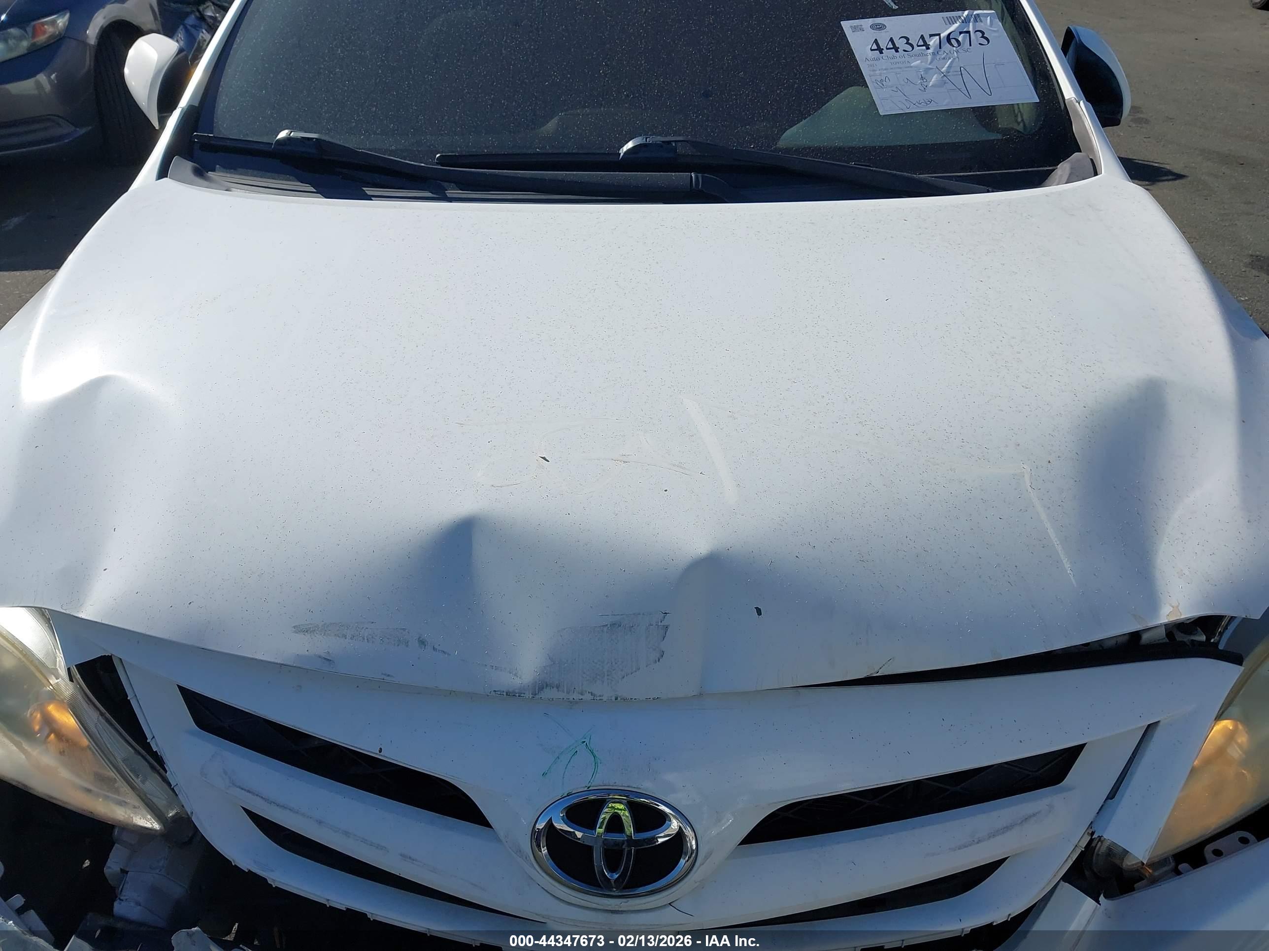 TOYOTA COROLLA image 10