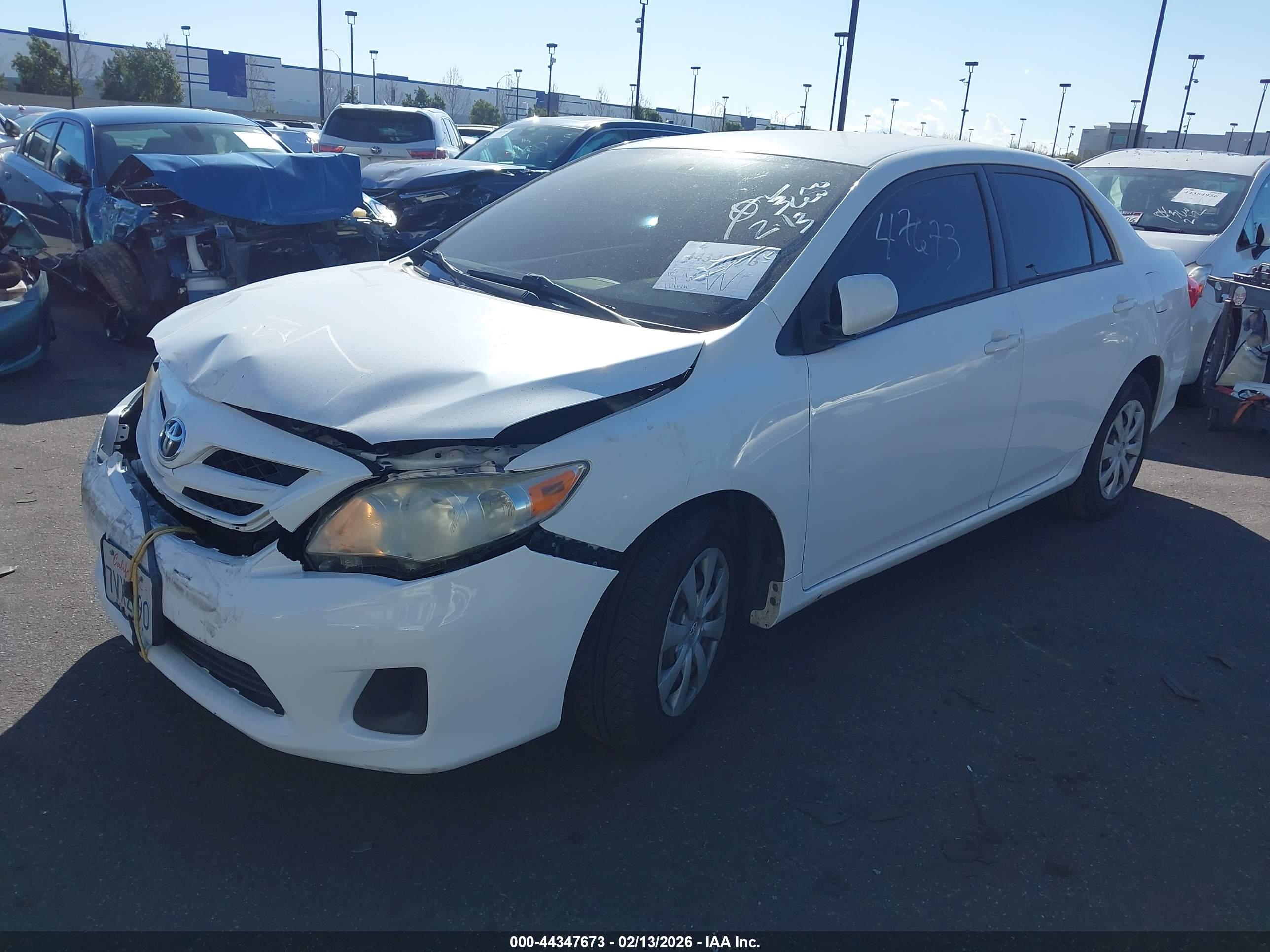 TOYOTA COROLLA image 2