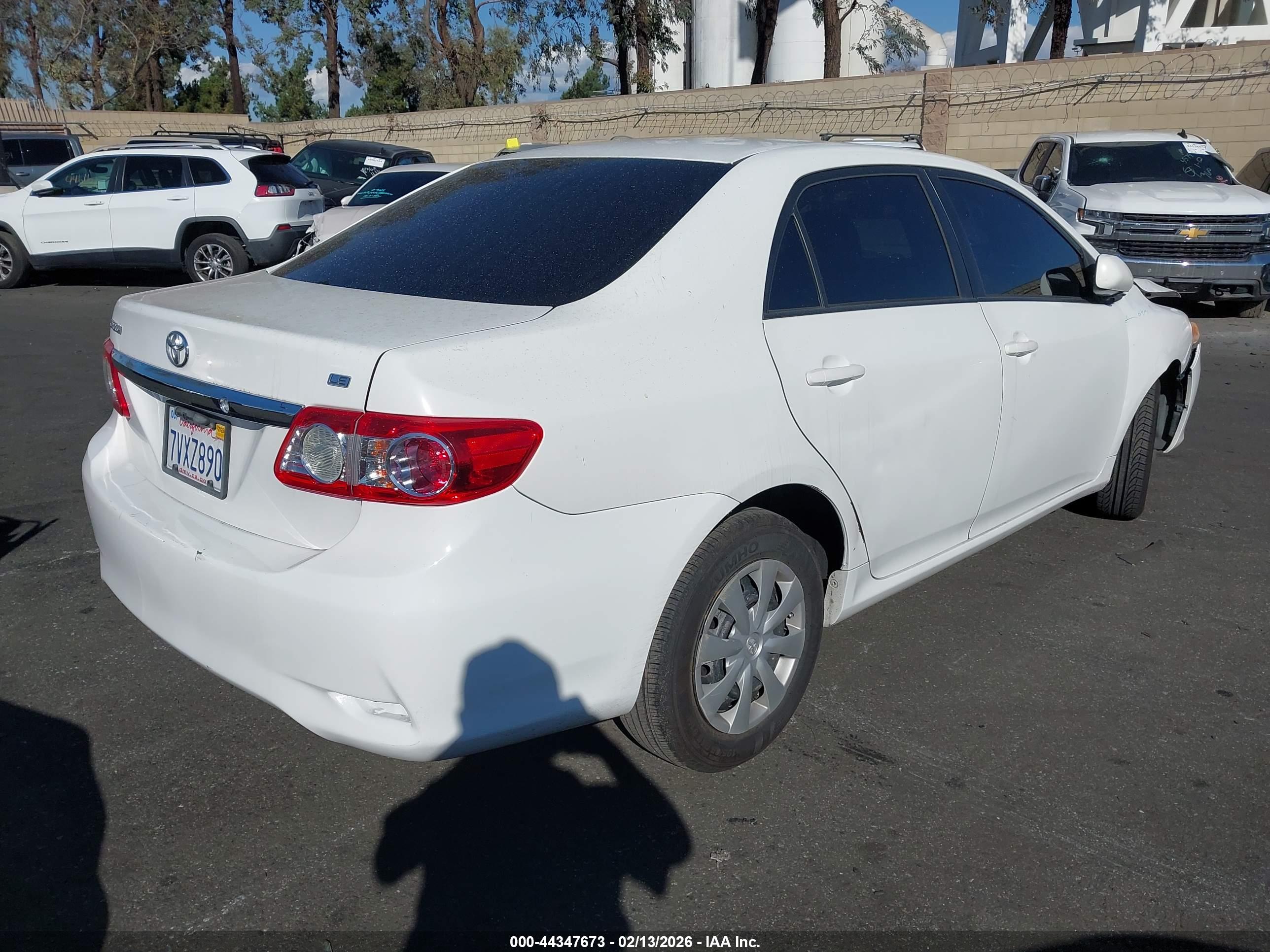 TOYOTA COROLLA image 4
