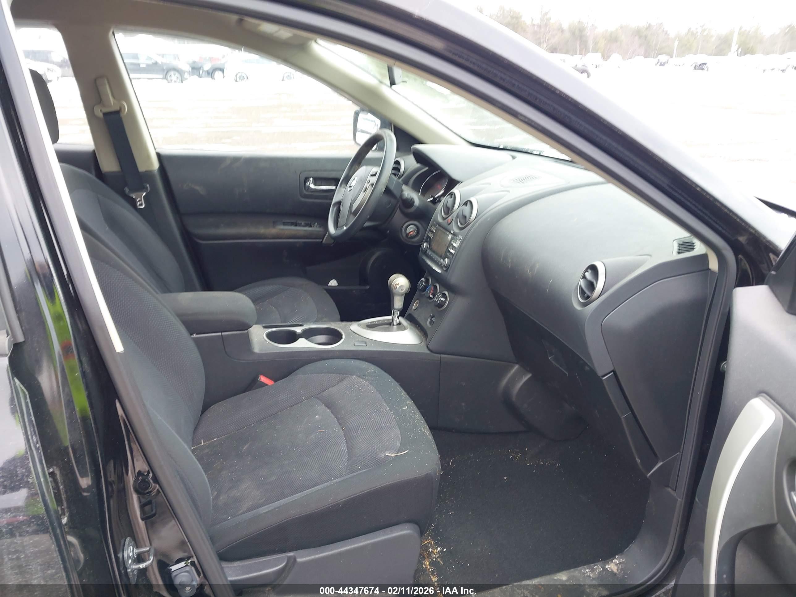 NISSAN ROGUE image 5