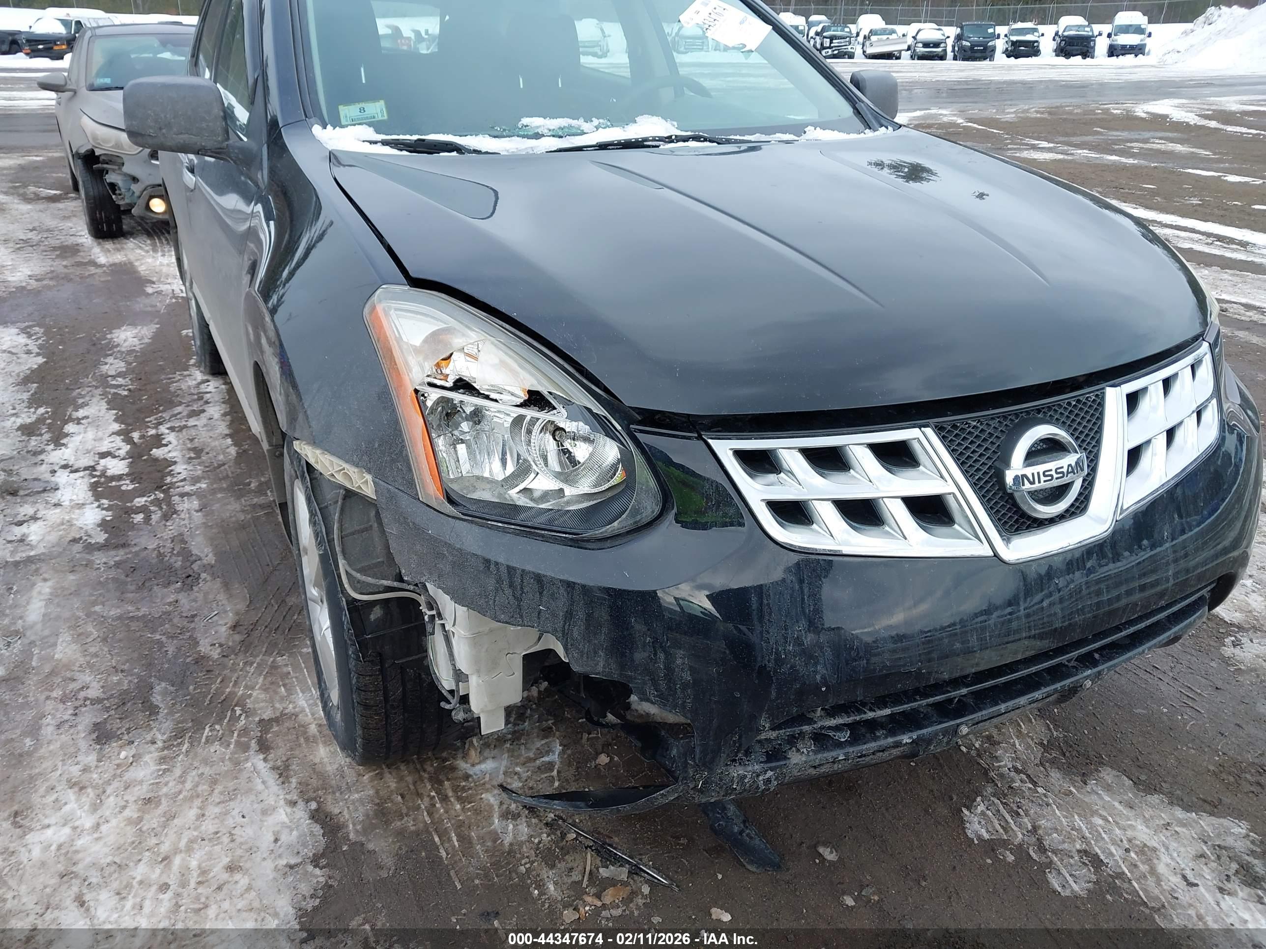 NISSAN ROGUE image 6