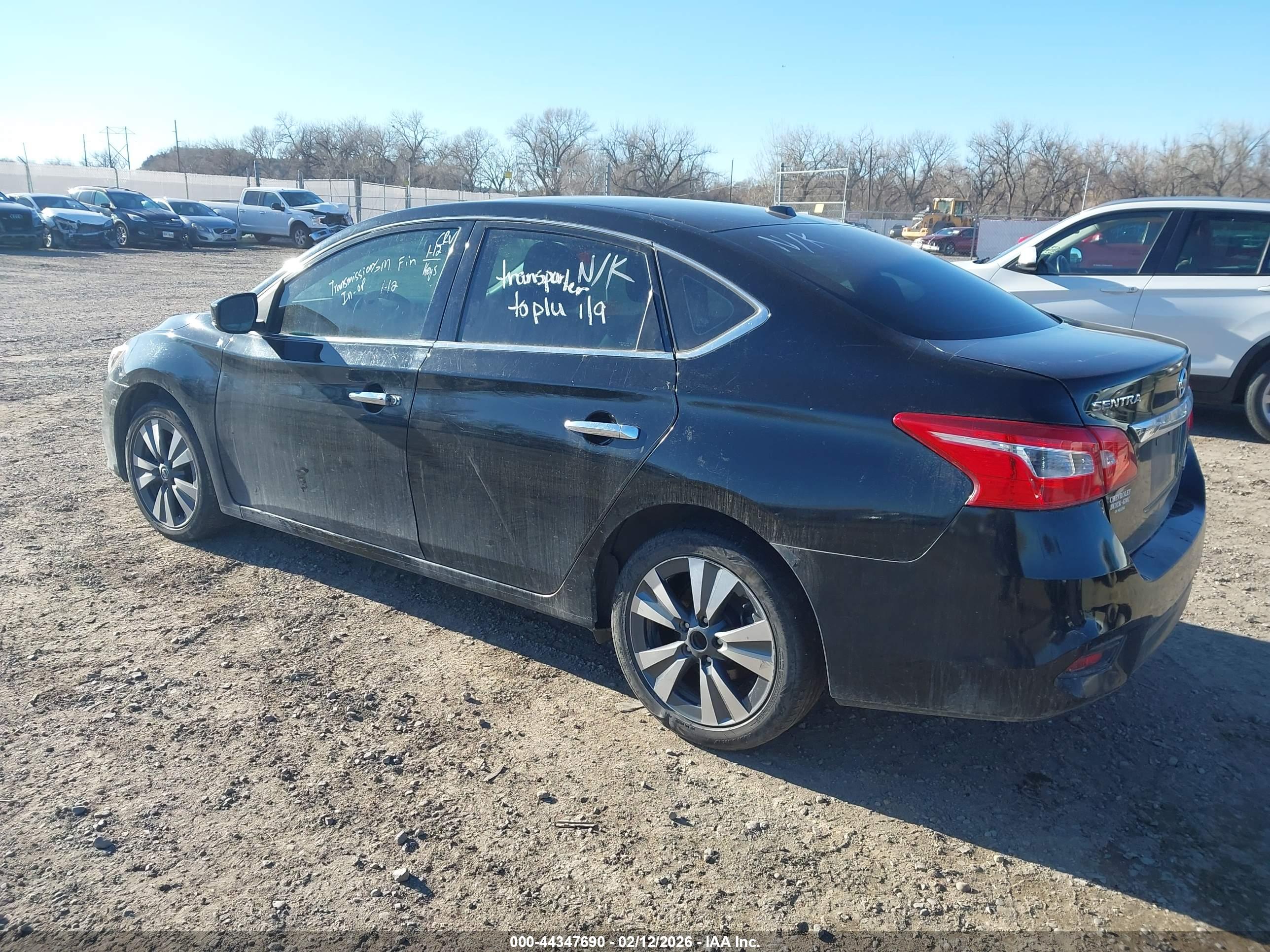NISSAN SENTRA image 3