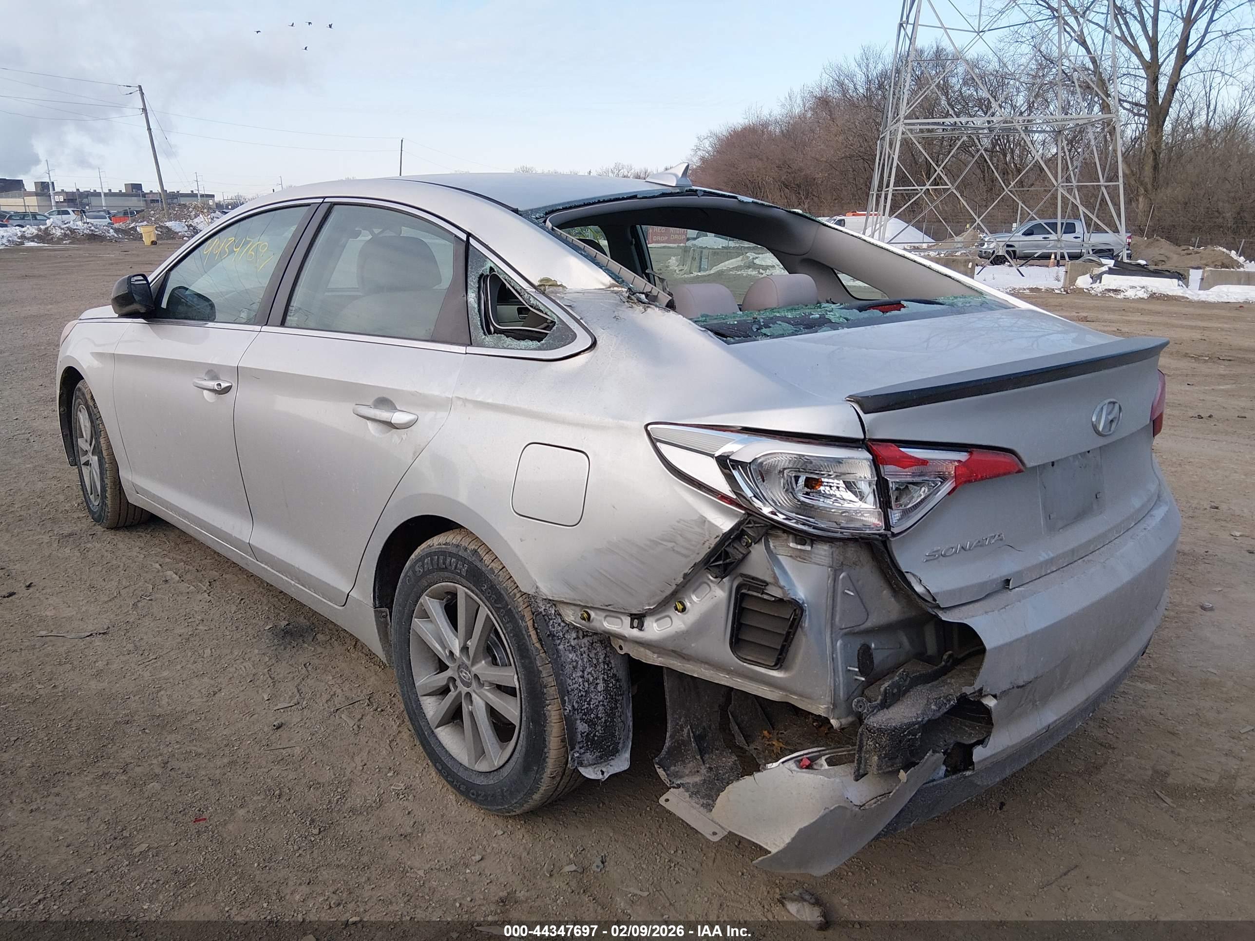 HYUNDAI SONATA image 6