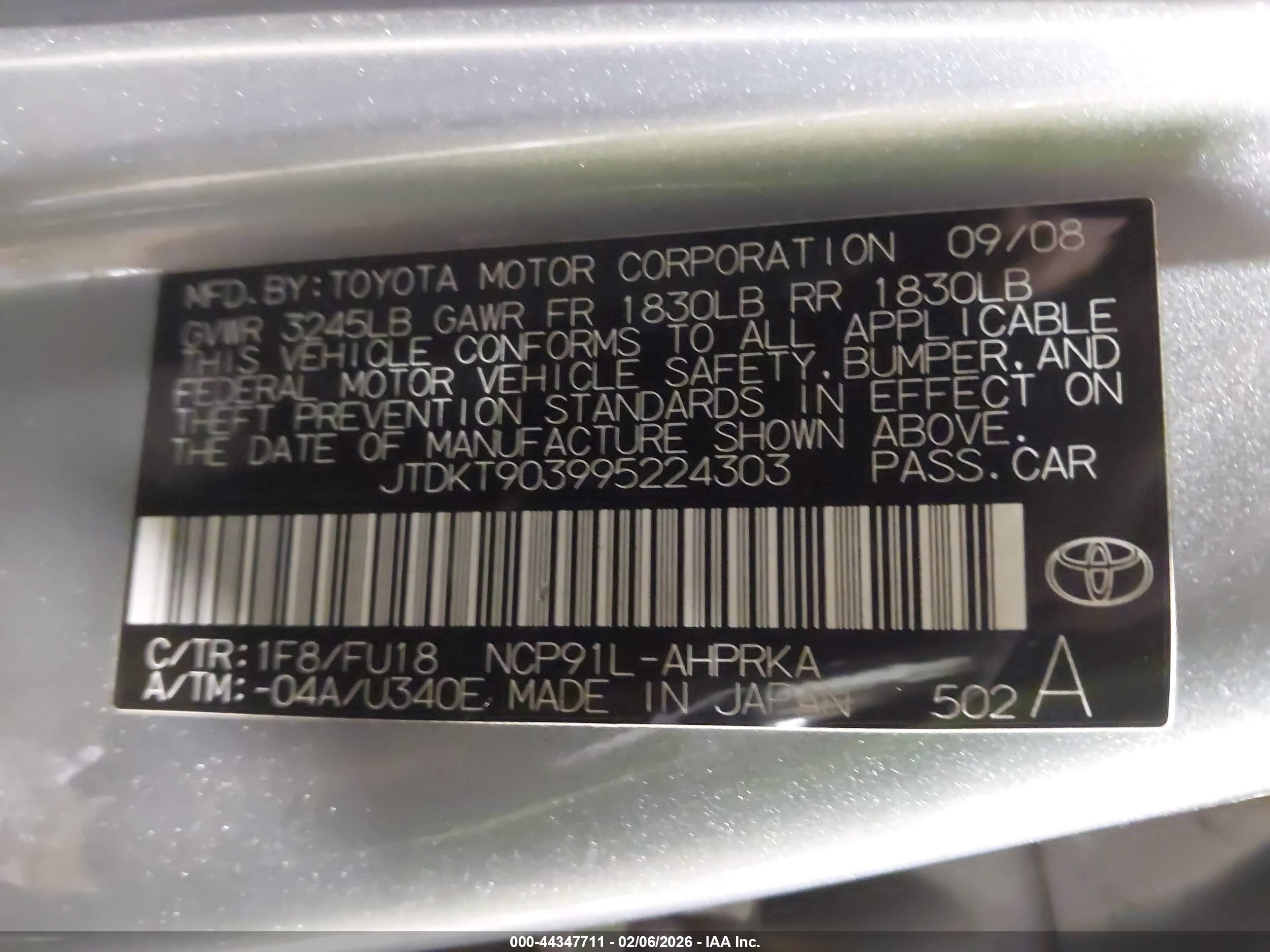 TOYOTA YARIS image 9