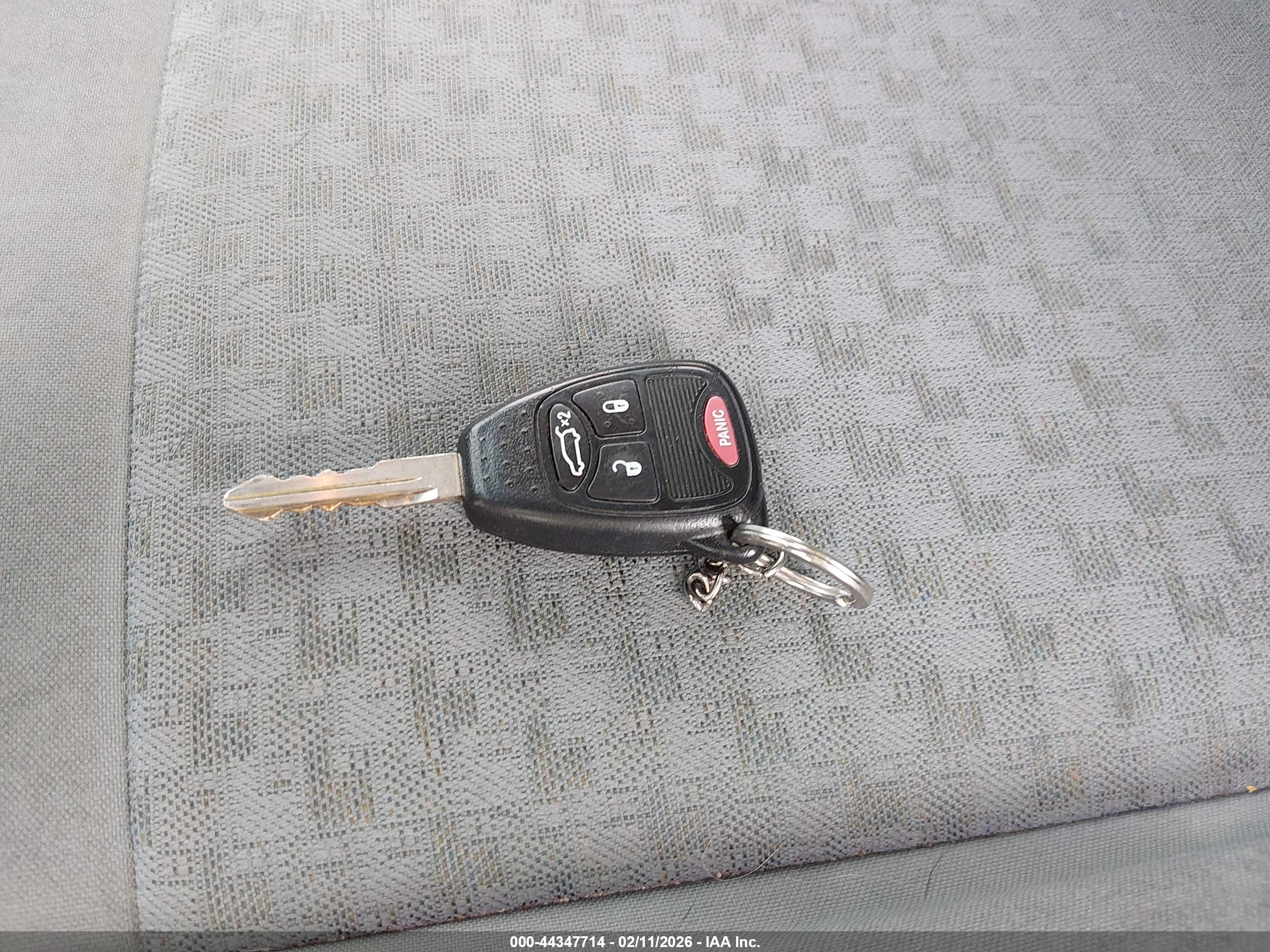 JEEP LIBERTY image 11
