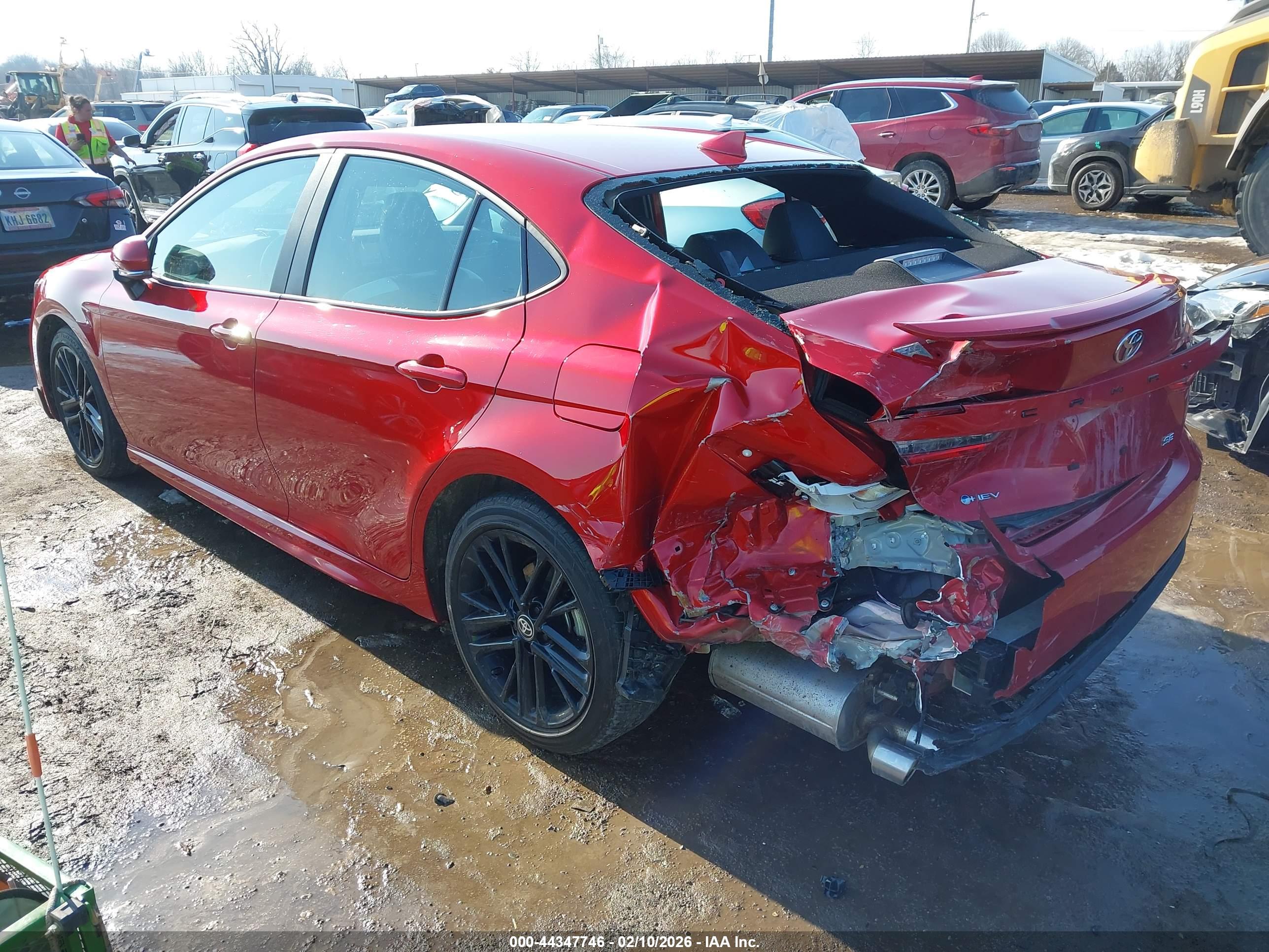 TOYOTA CAMRY image 3