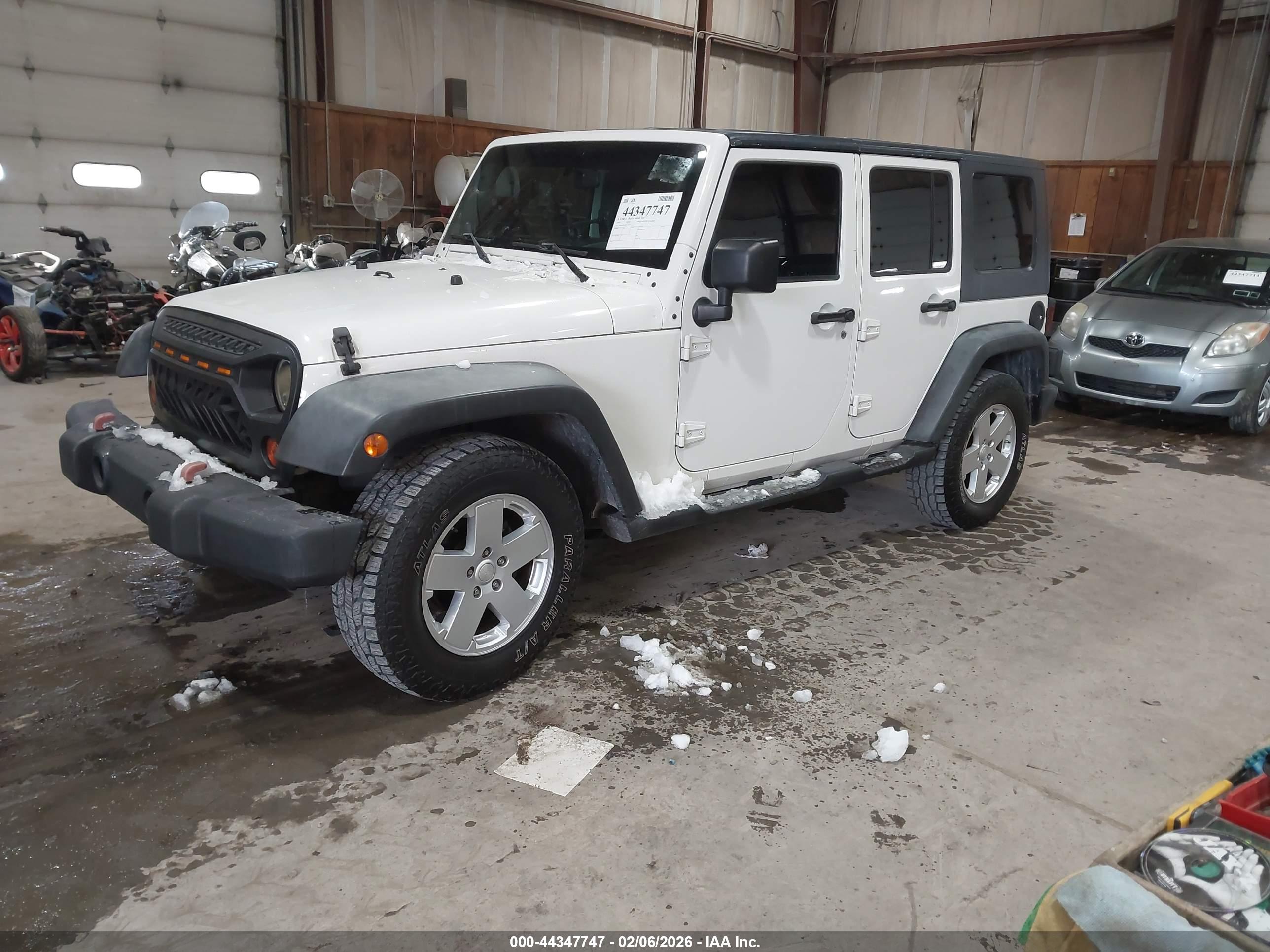 JEEP WRANGLER image 2