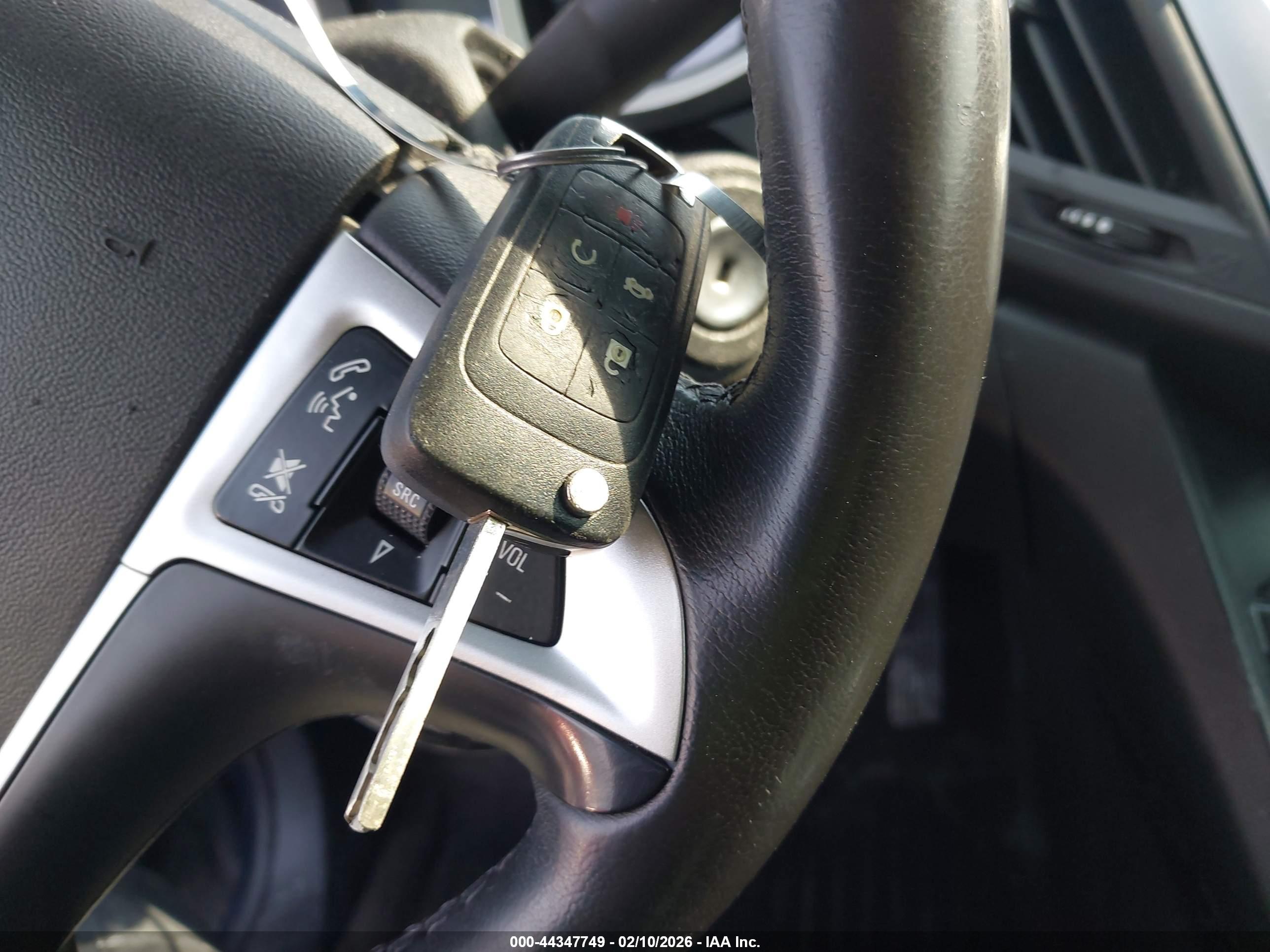 CHEVROLET EQUINOX image 11