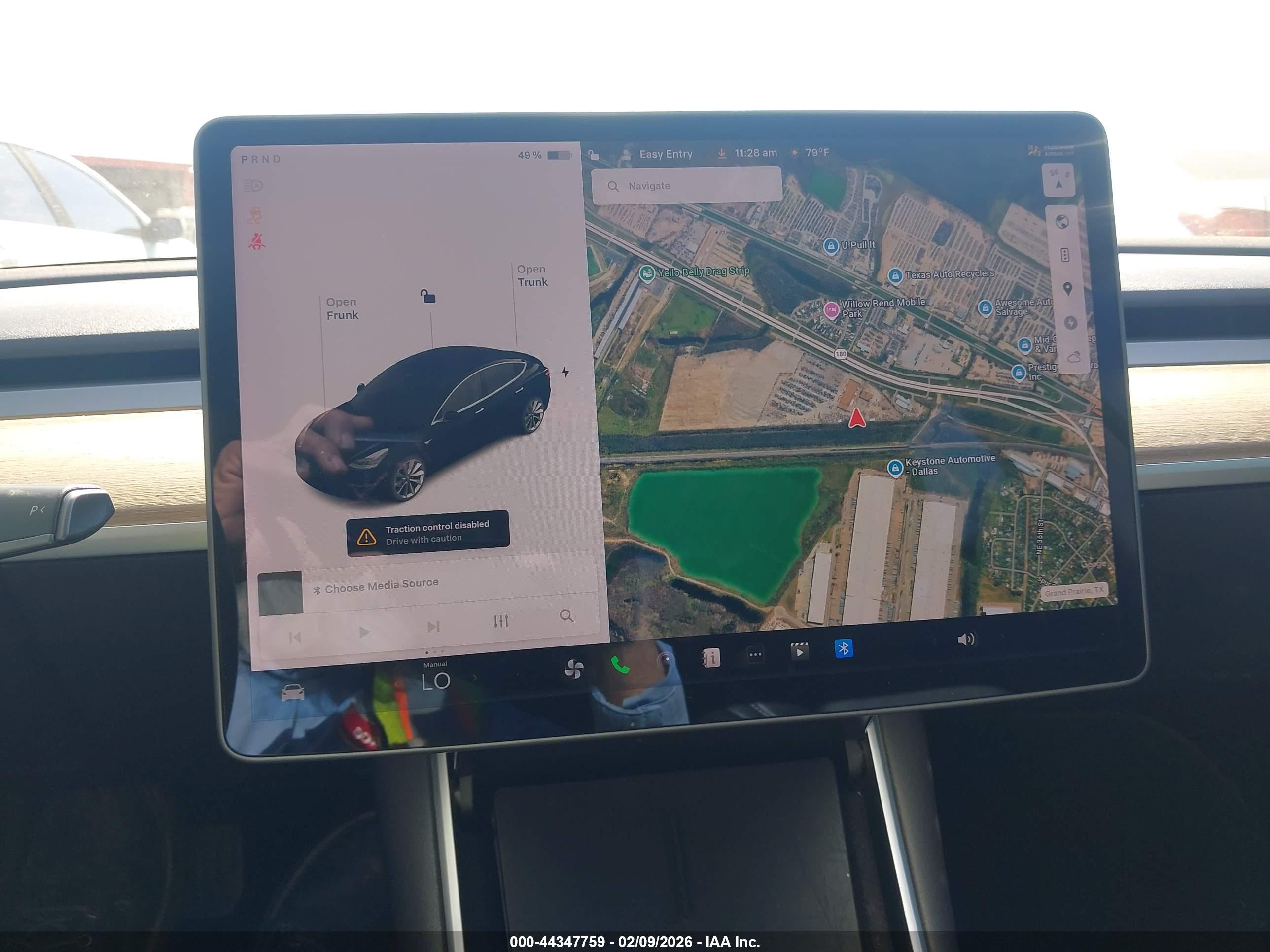 TESLA MODEL image 7