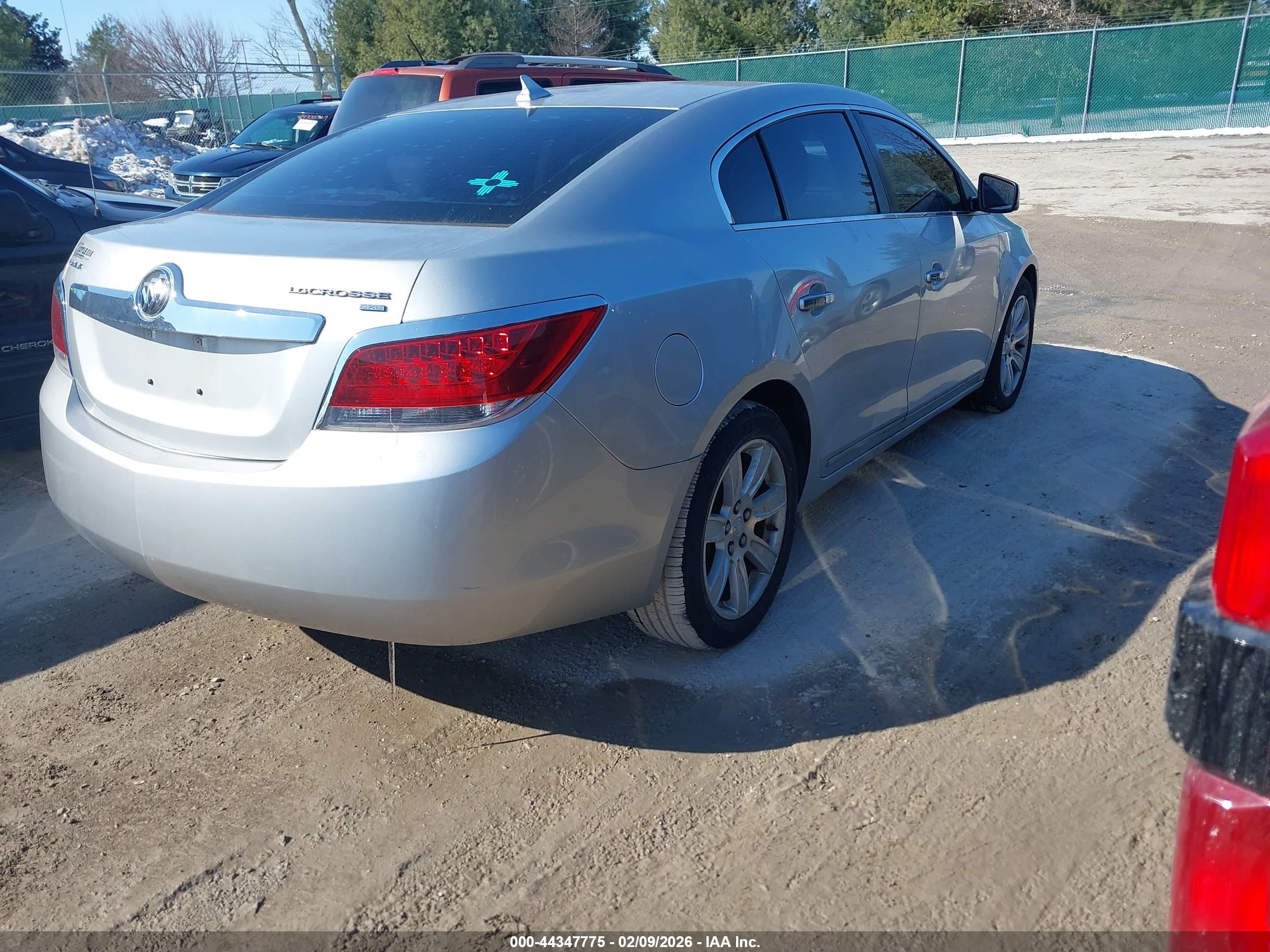 BUICK LACROSSE image 4