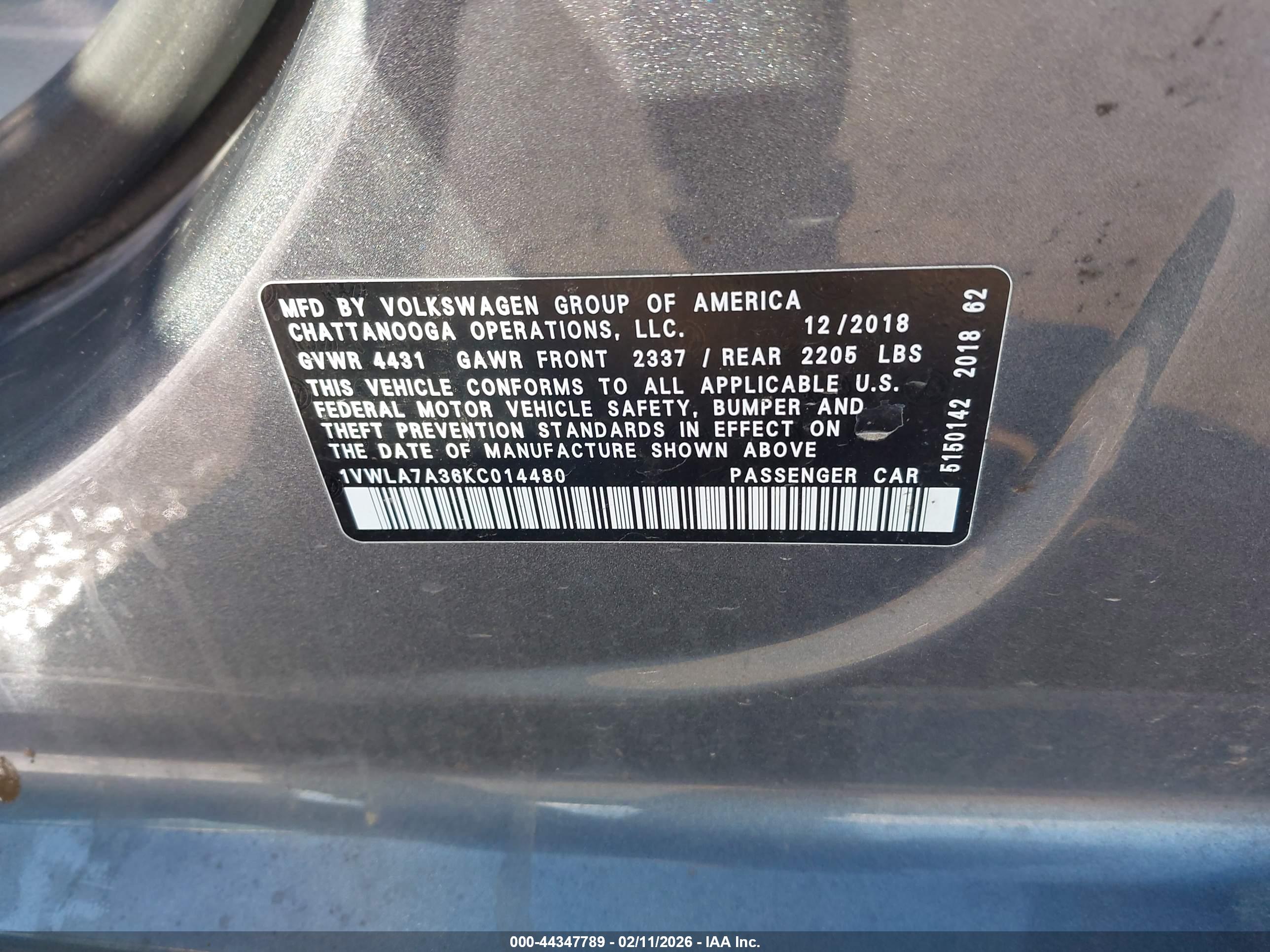 VOLKSWAGEN PASSAT image 9