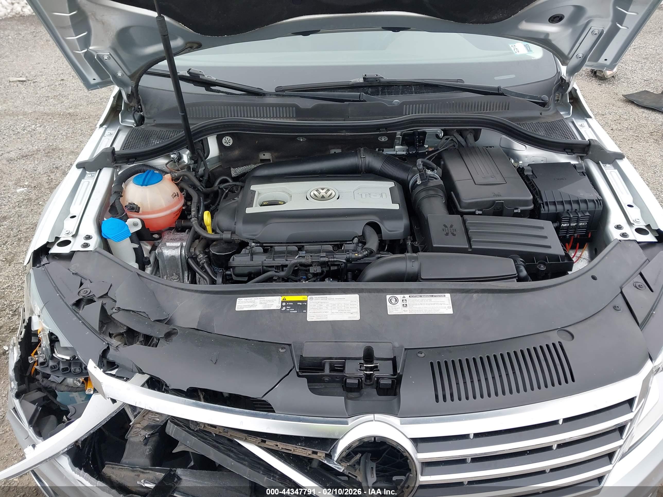 VOLKSWAGEN CC image 10