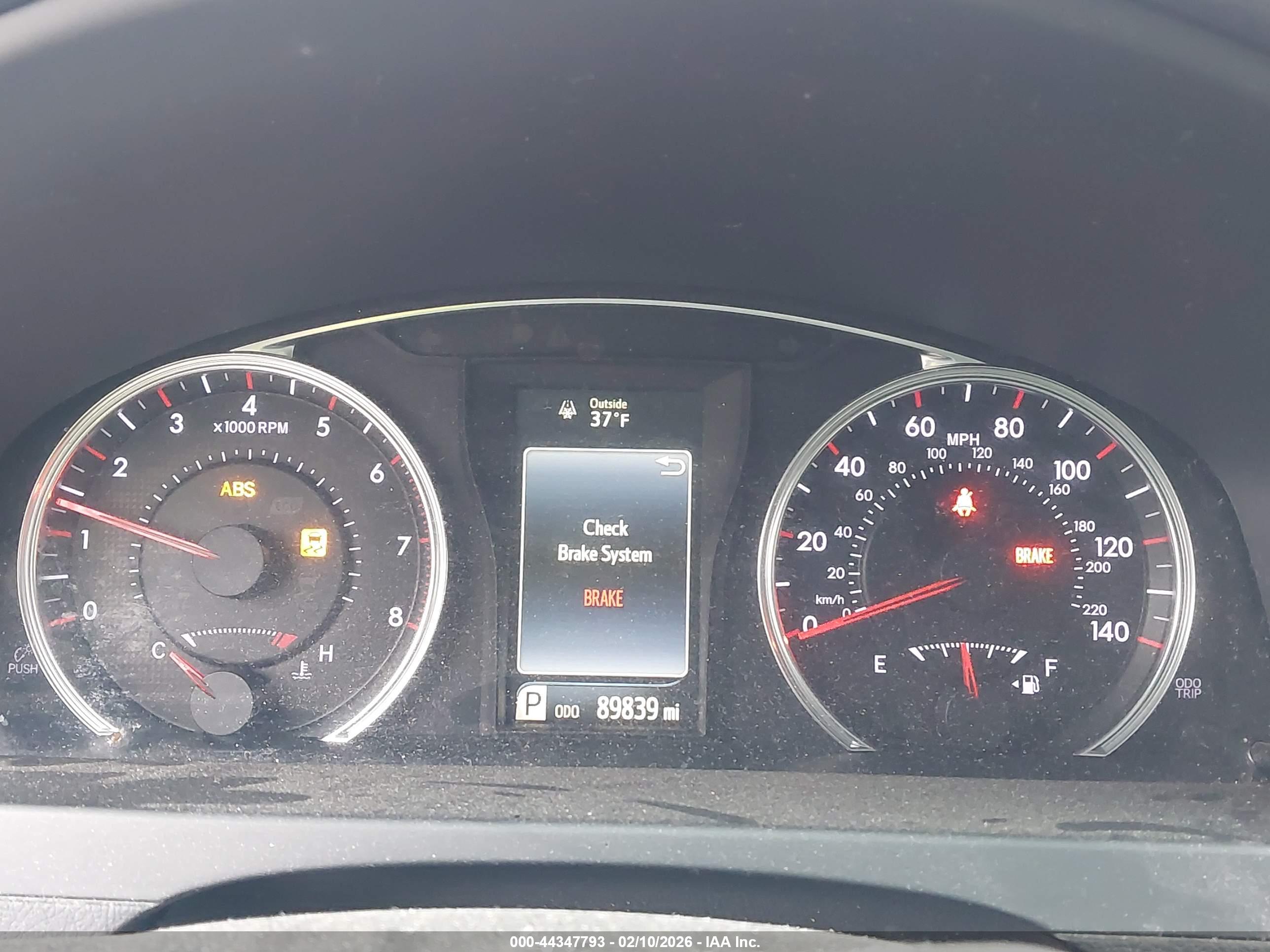 TOYOTA CAMRY image 7
