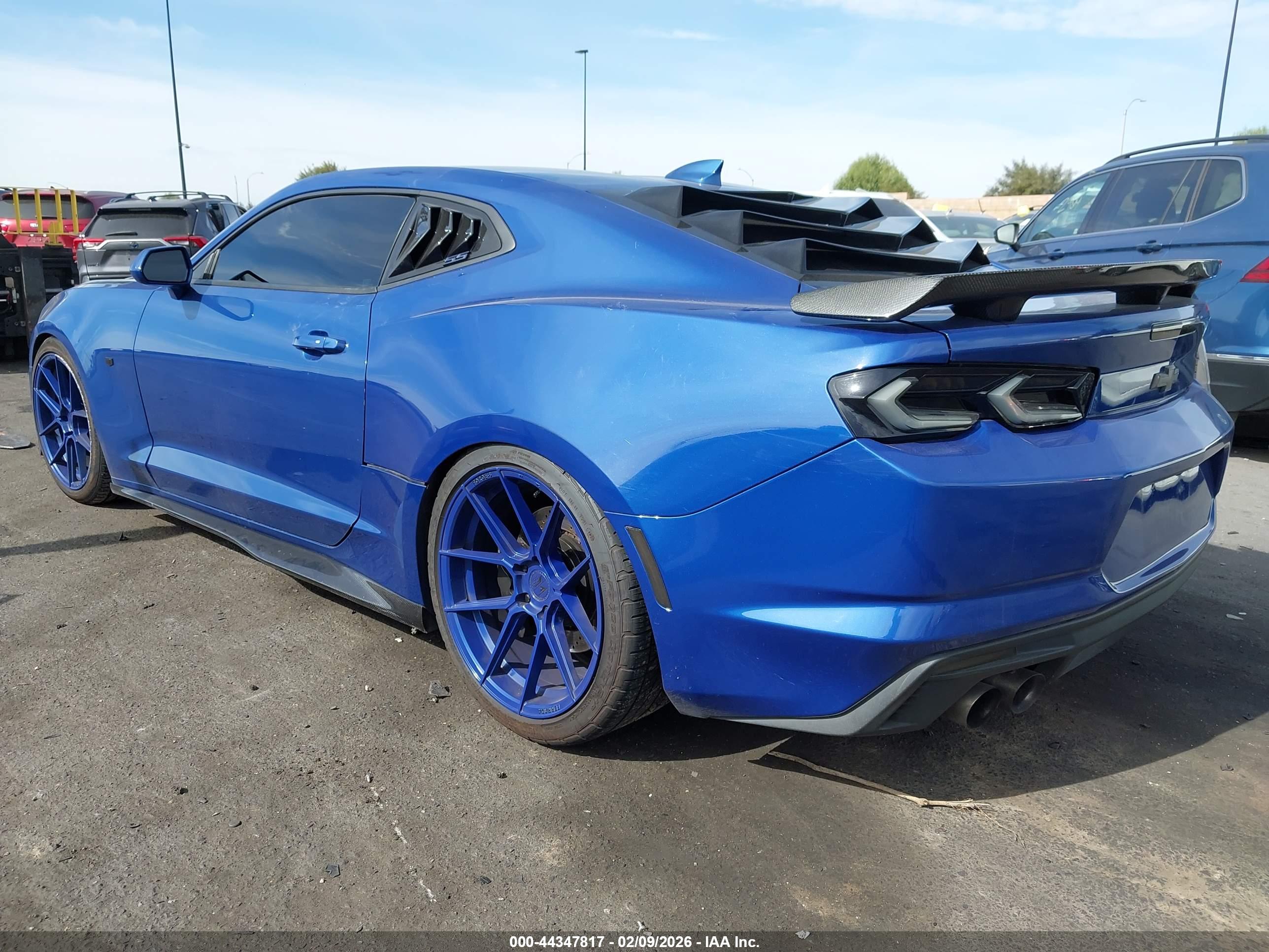 CHEVROLET CAMARO image 3